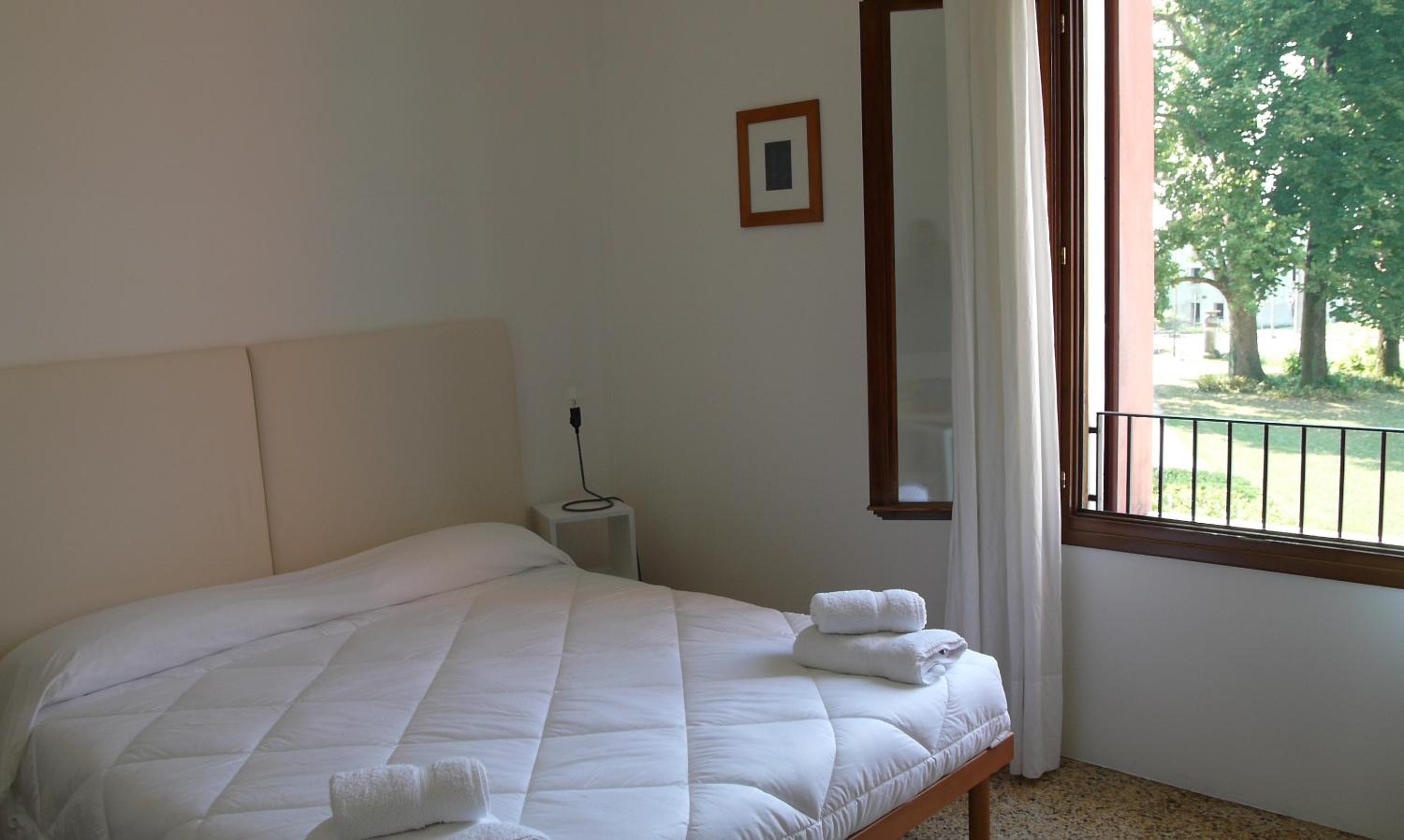 Double Room with Garden View photo 2