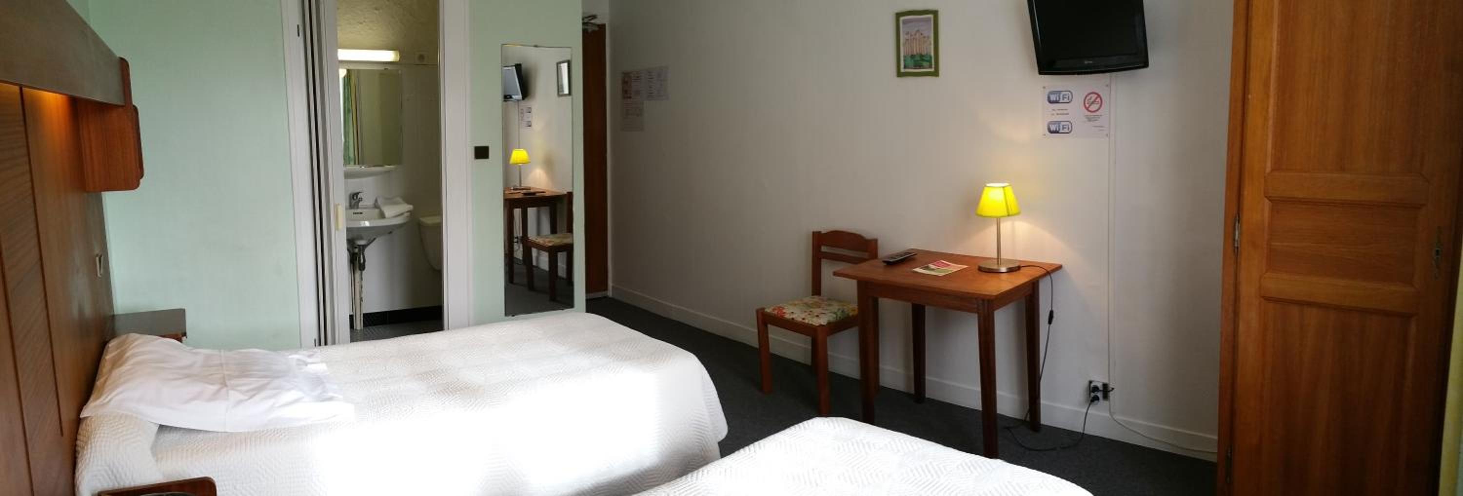 Budget Twin Room photo 1