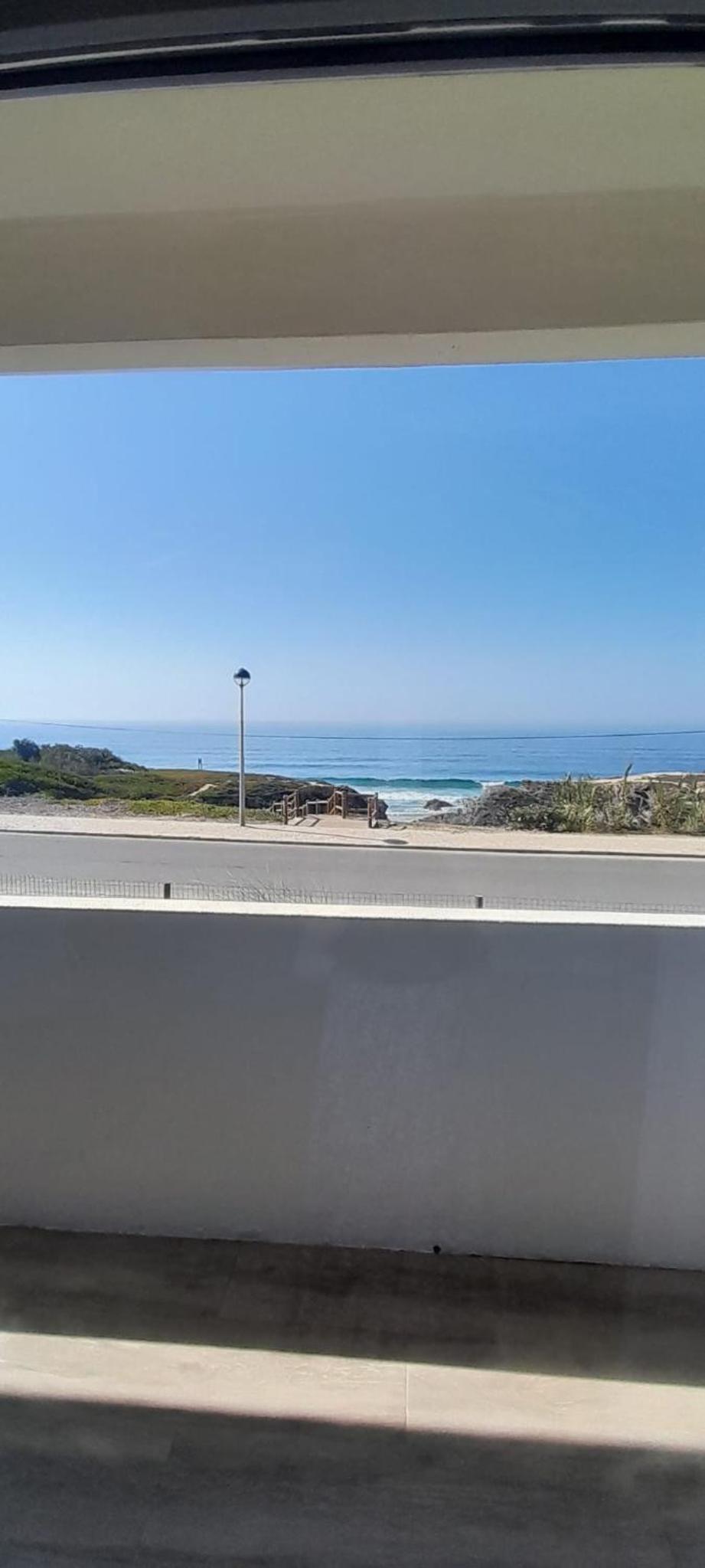 Twin Room with Sea View - Photo 2