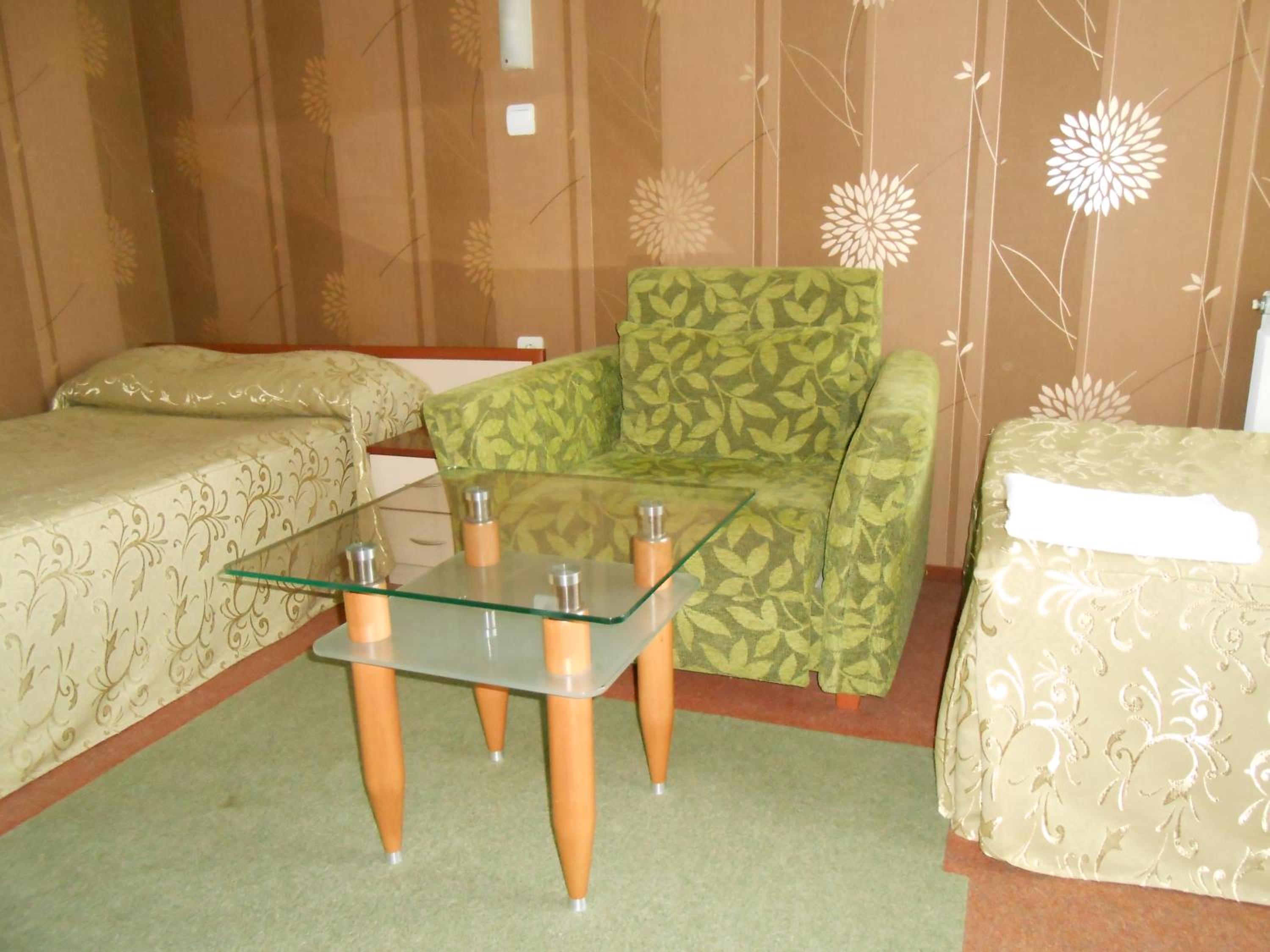 Large Twin Room photo 1