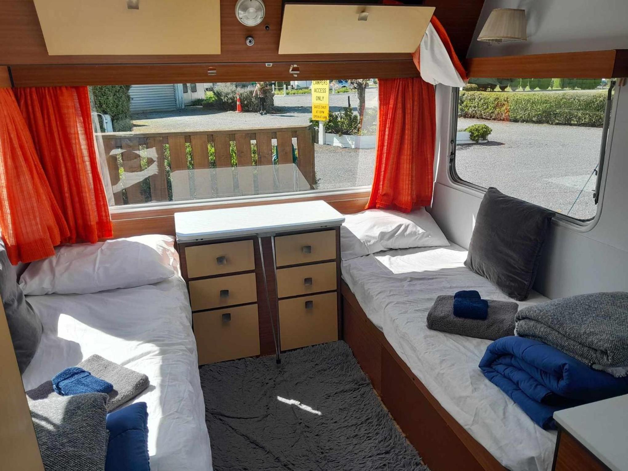 Caravan photo 2