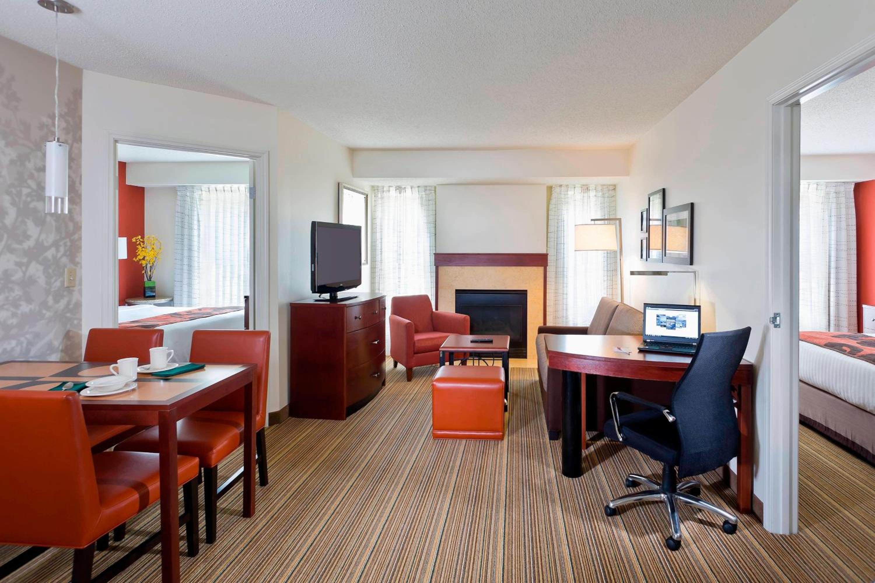 Two-Bedroom Suite with Fireplace and Roll-In Shower - Mobility/Hearing Accessible photo 2