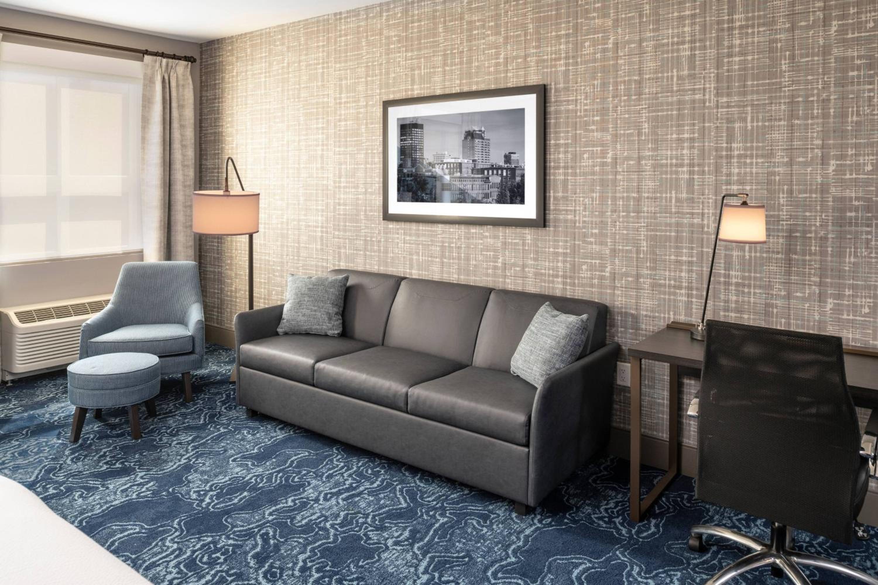 Queen Room with Two Queen Beds and City View - Mobility and Hearing Accessible/Roll-in Shower