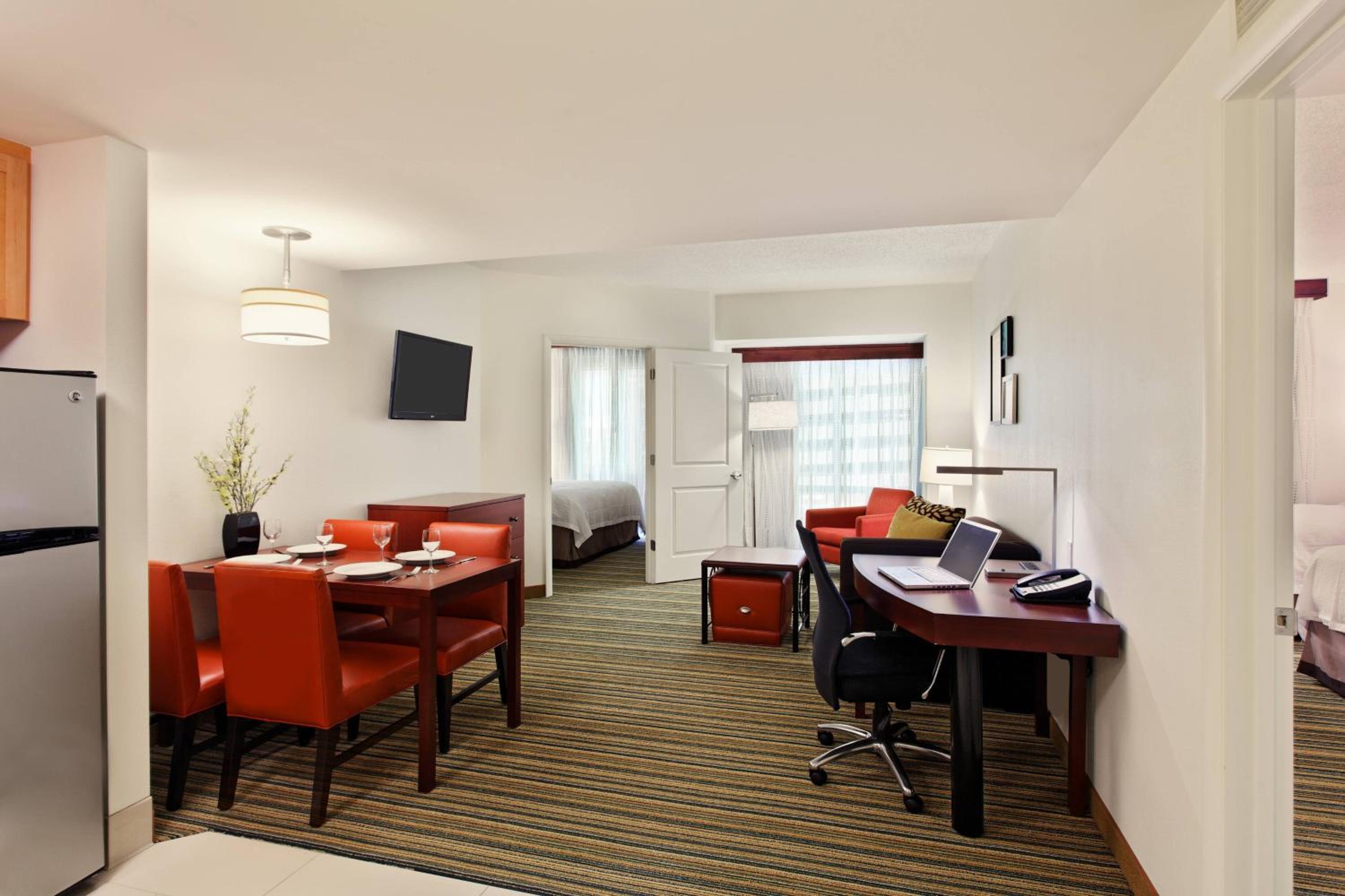 Two-Bedroom Suite with Roll-In Shower - Mobility Accessible