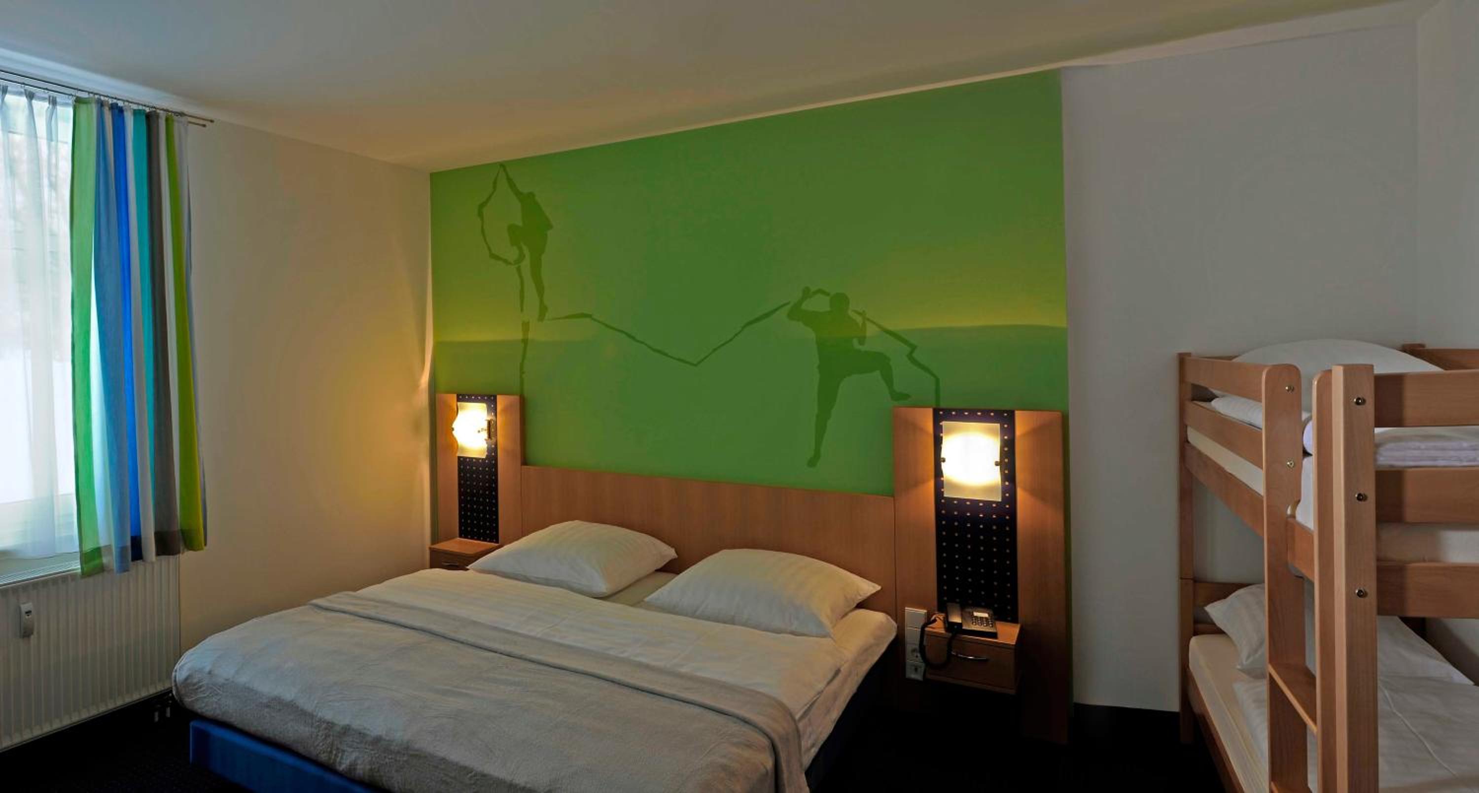 Quadruple Room photo 2