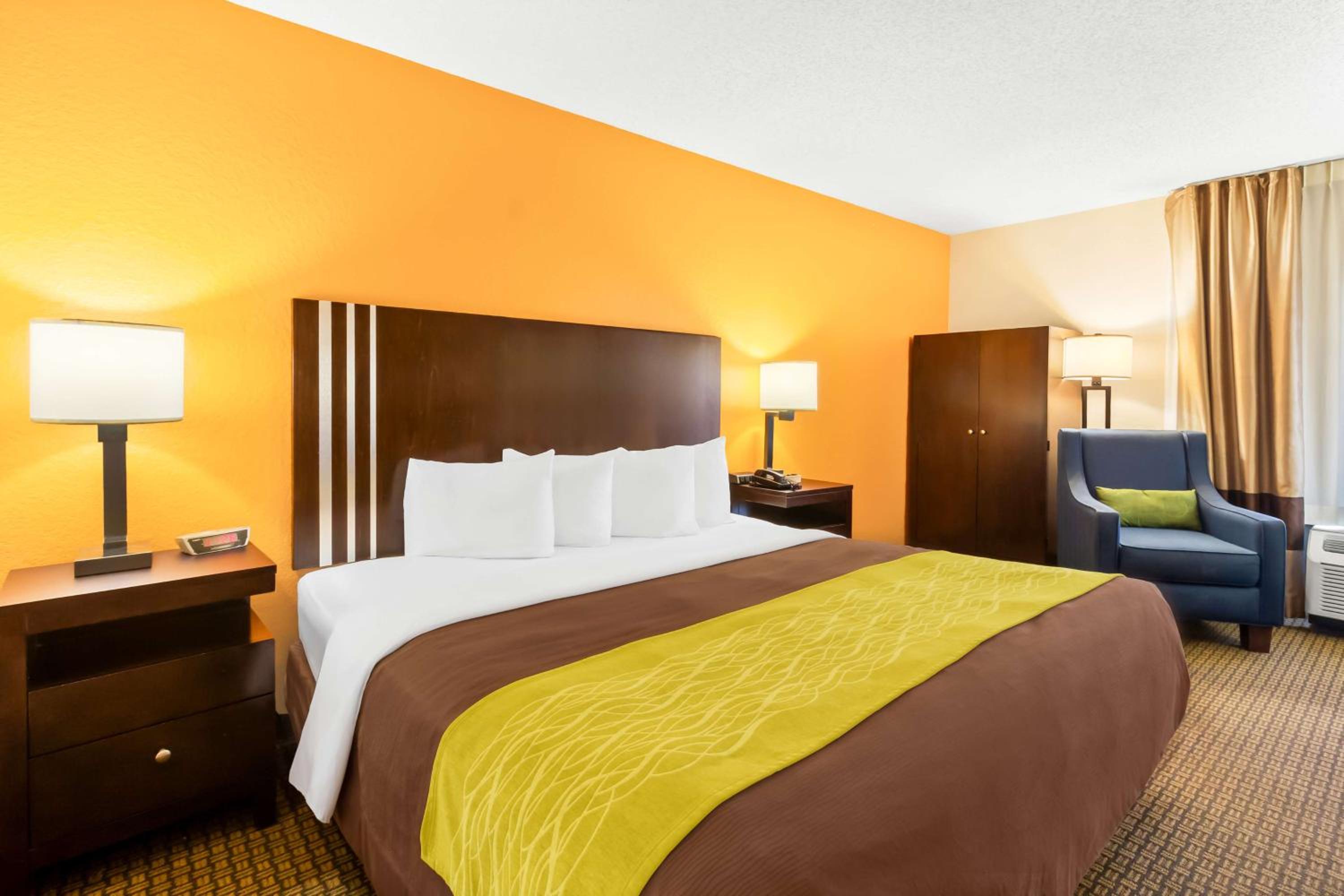 King Suite at Sonesta Essential NW Houston in Houston