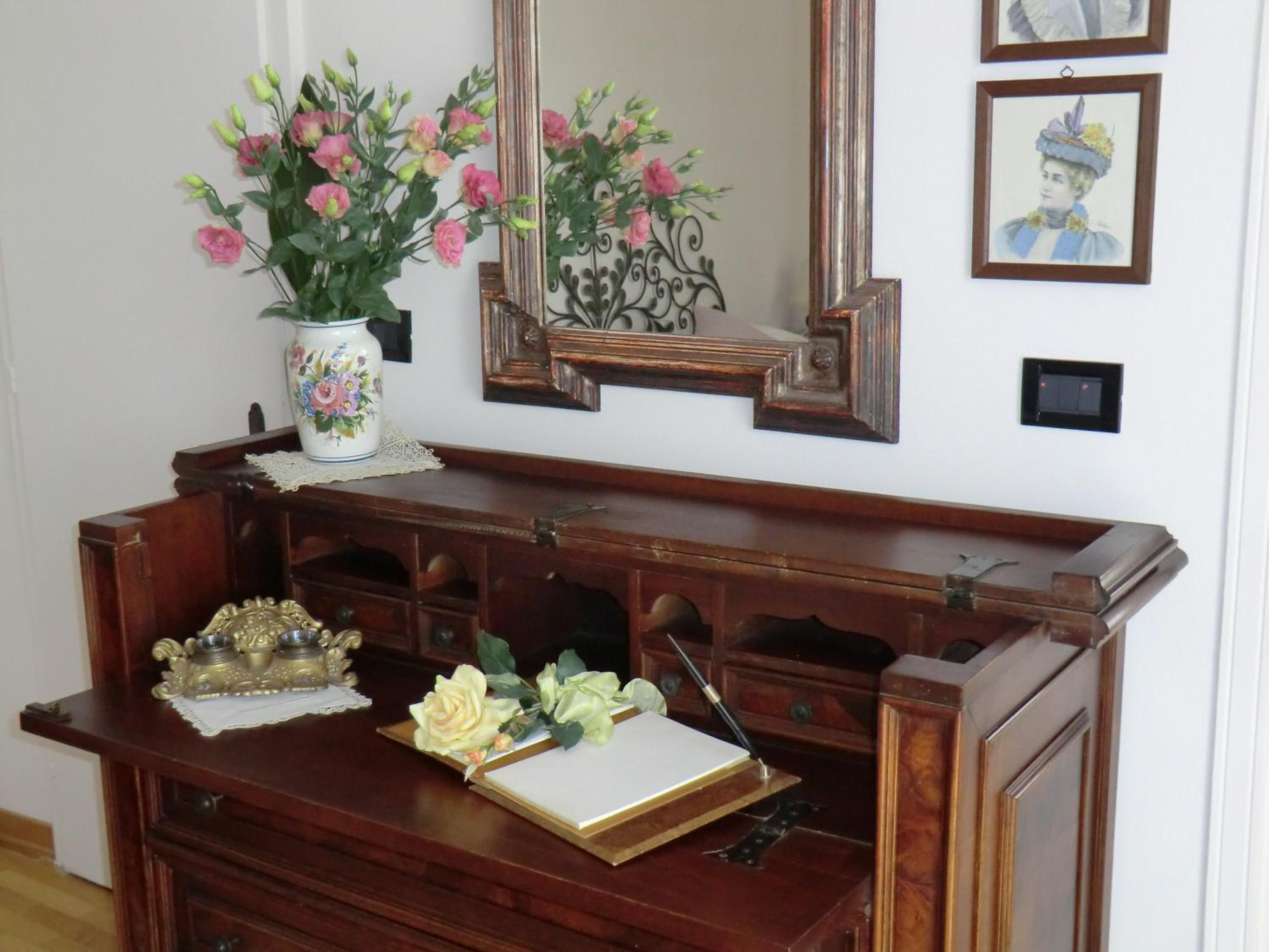 Double Room - Photo 3