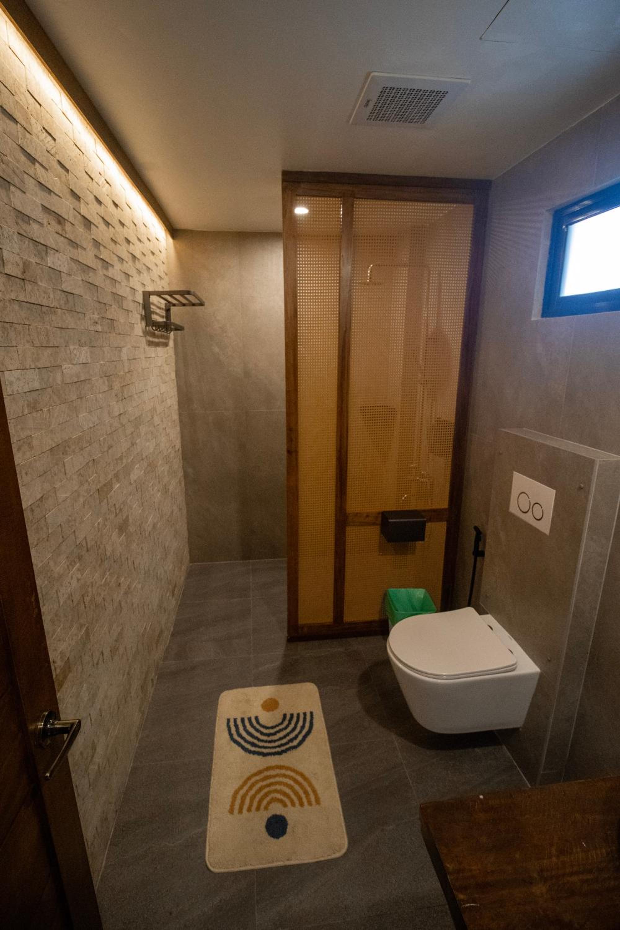 Deluxe Double or Twin Room photo 2