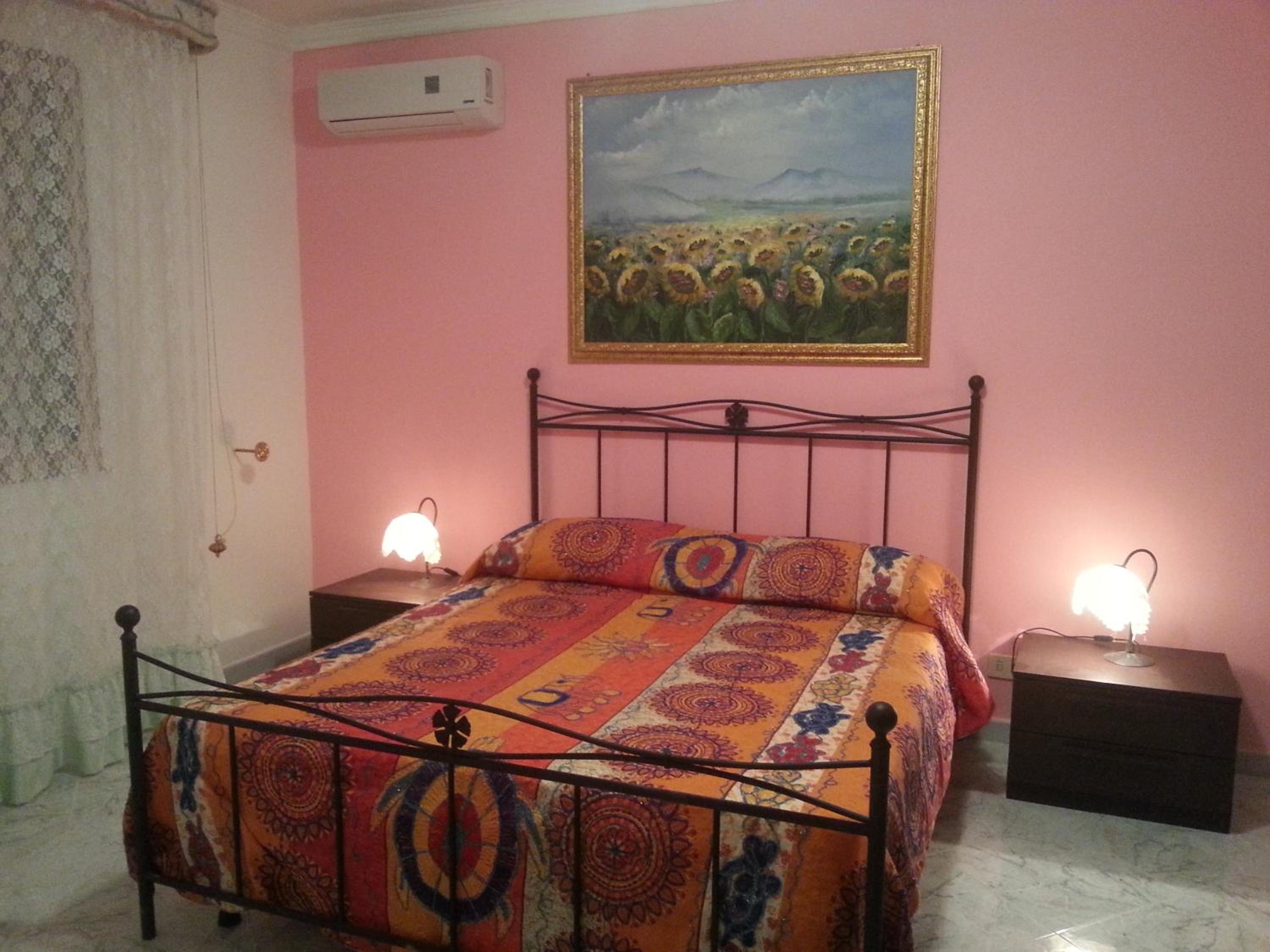 One-Bedroom Apartment with Terrace photo 3
