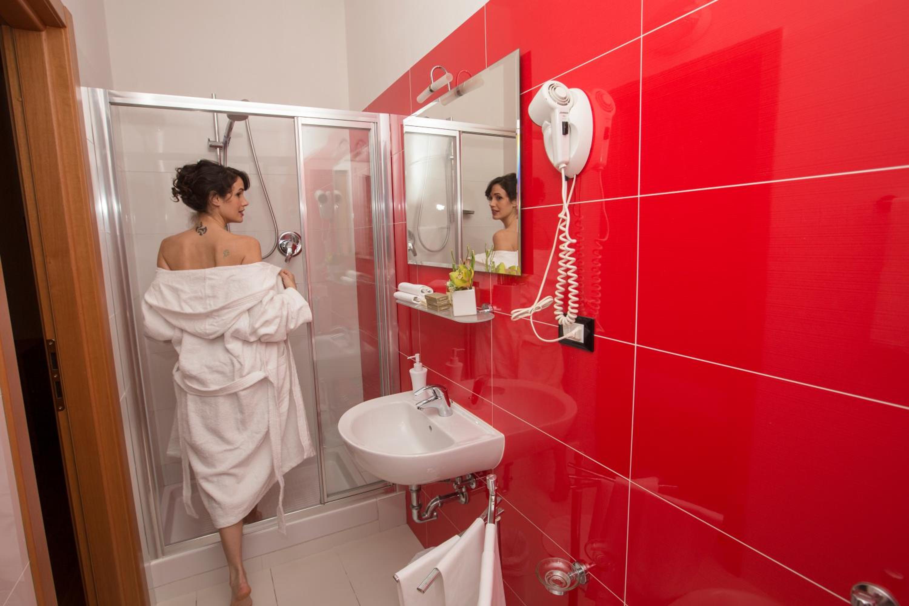 Classic Double or Twin Room photo 2