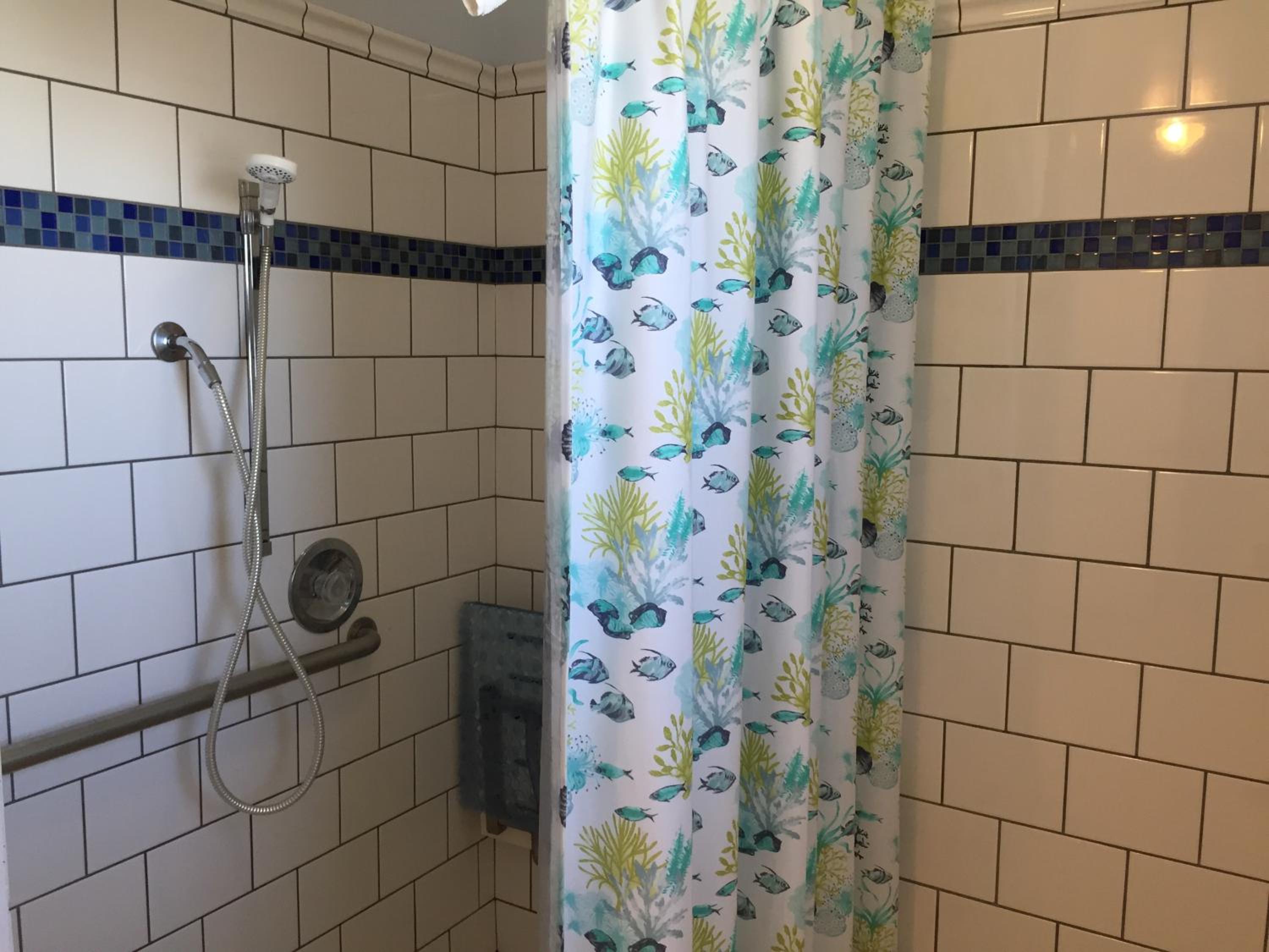 Queen Room - Disability Access