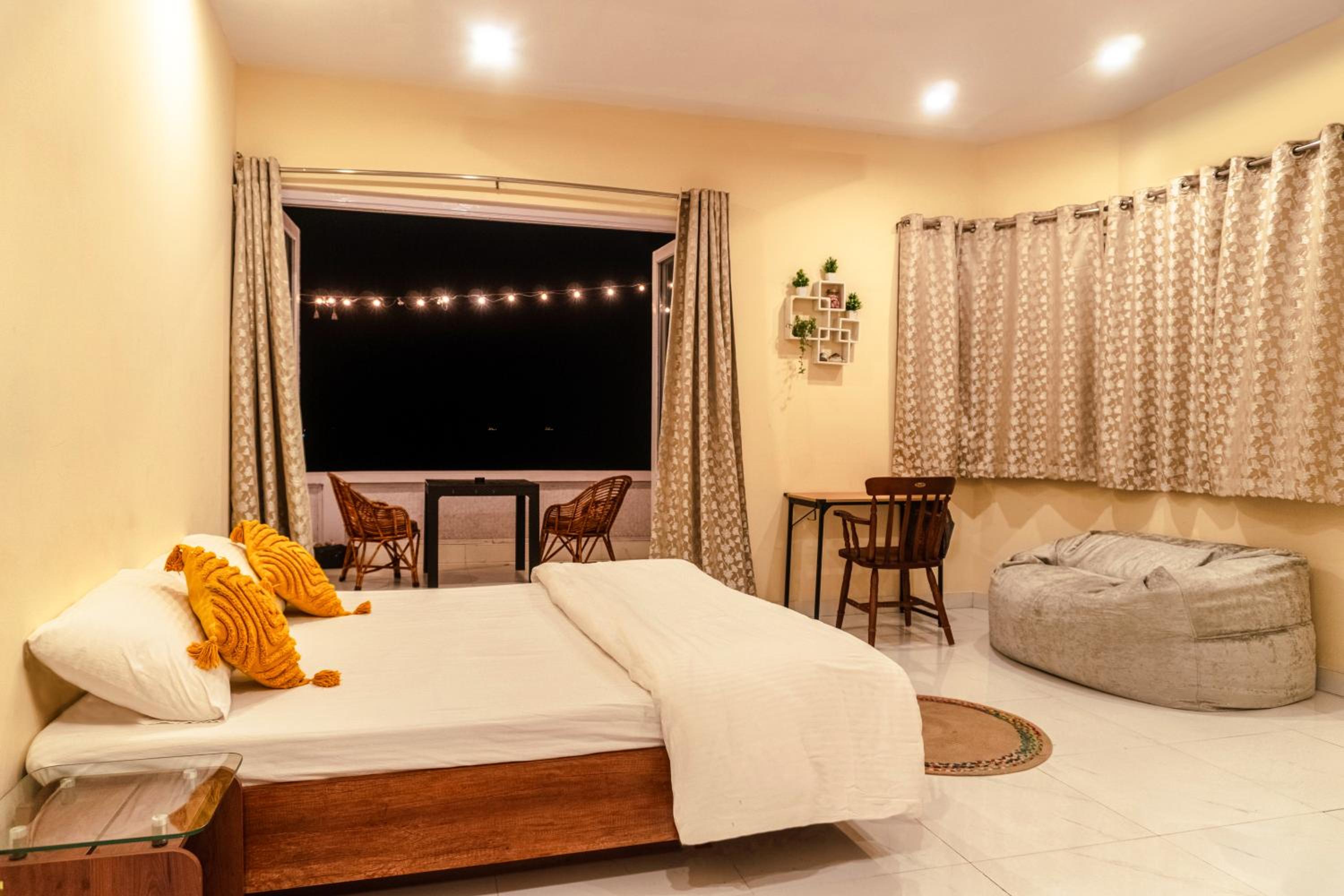 Superior Twin Room with Sea View