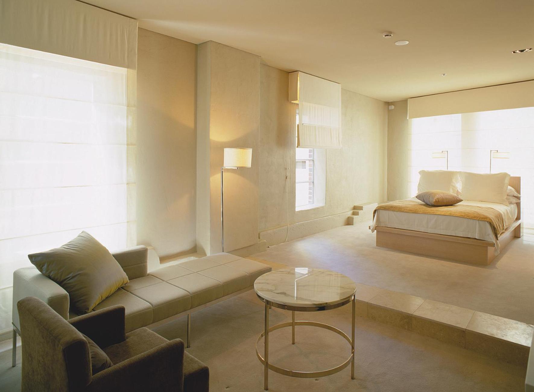 Establishment Room