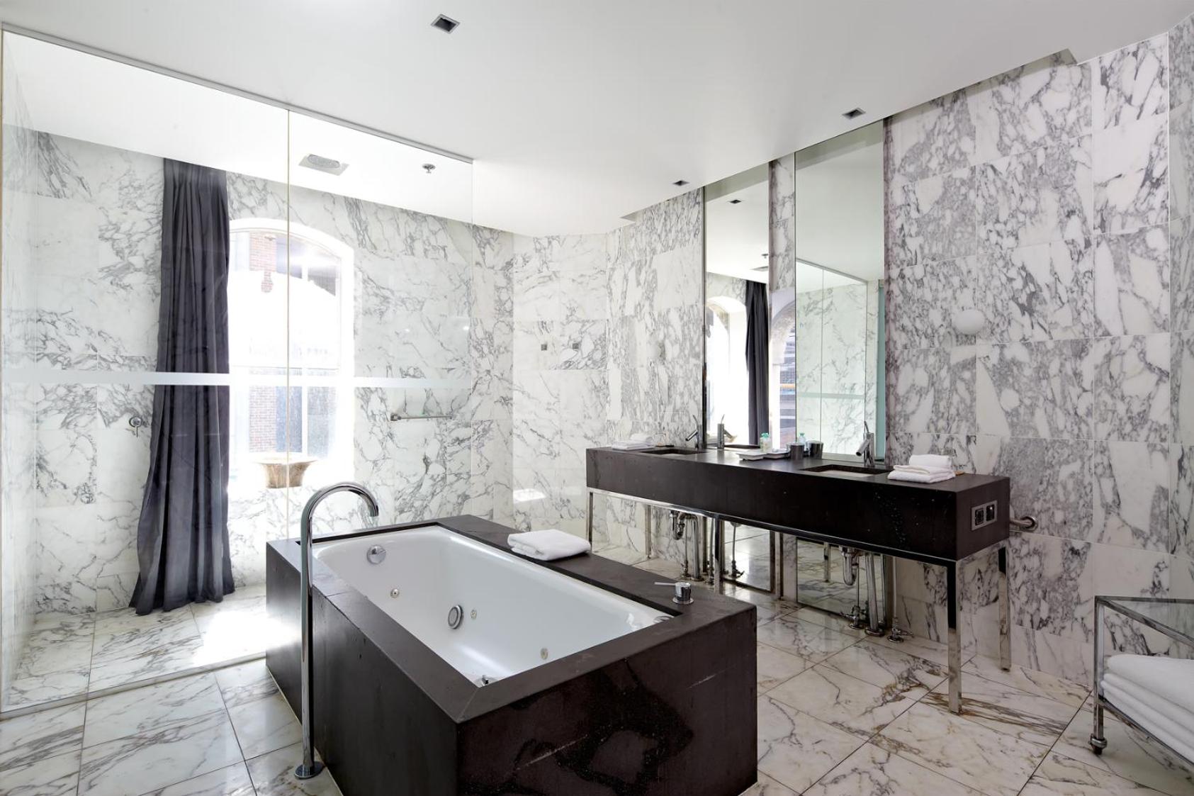 Loft Suite