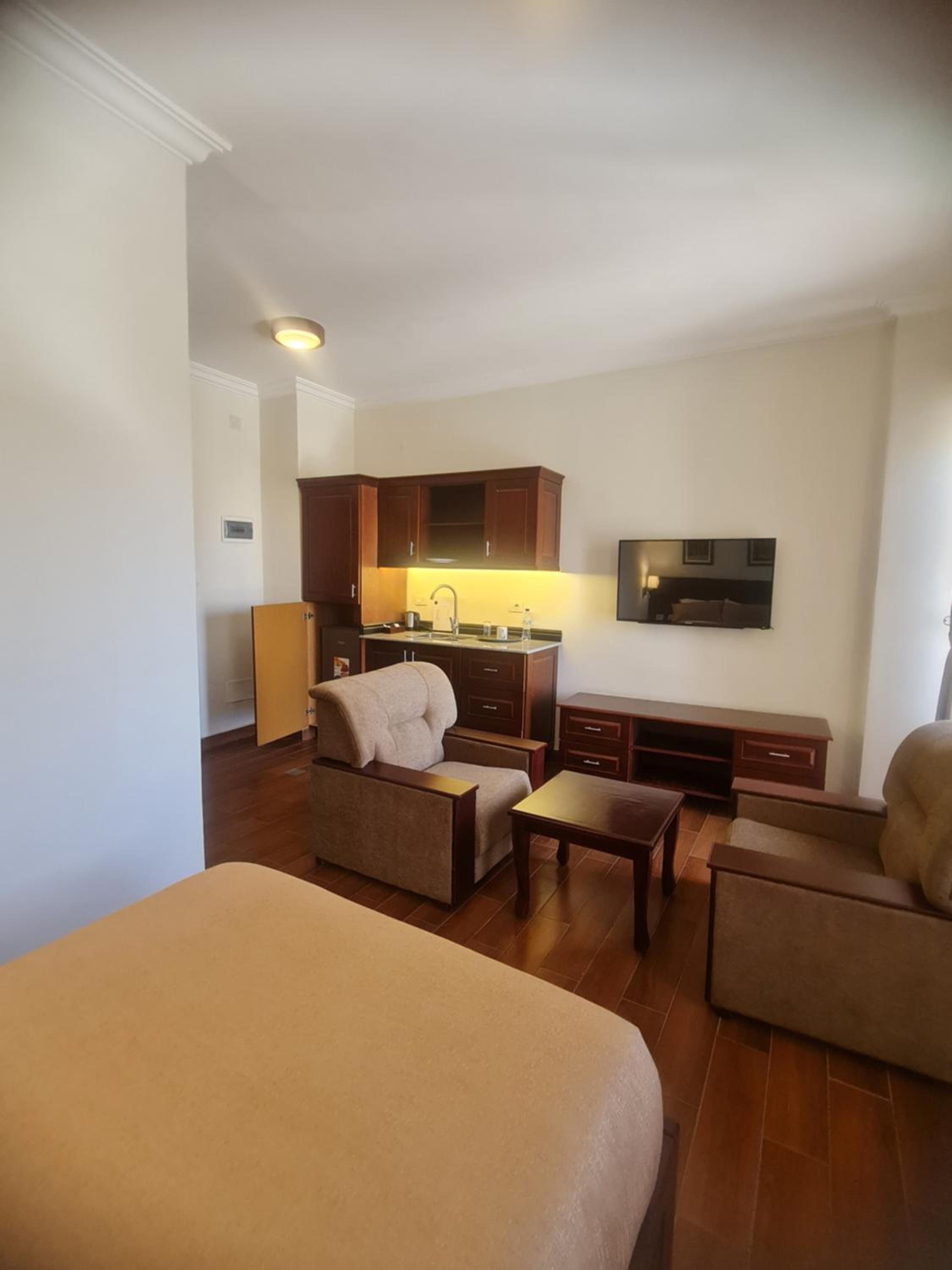 Single Room photo 2