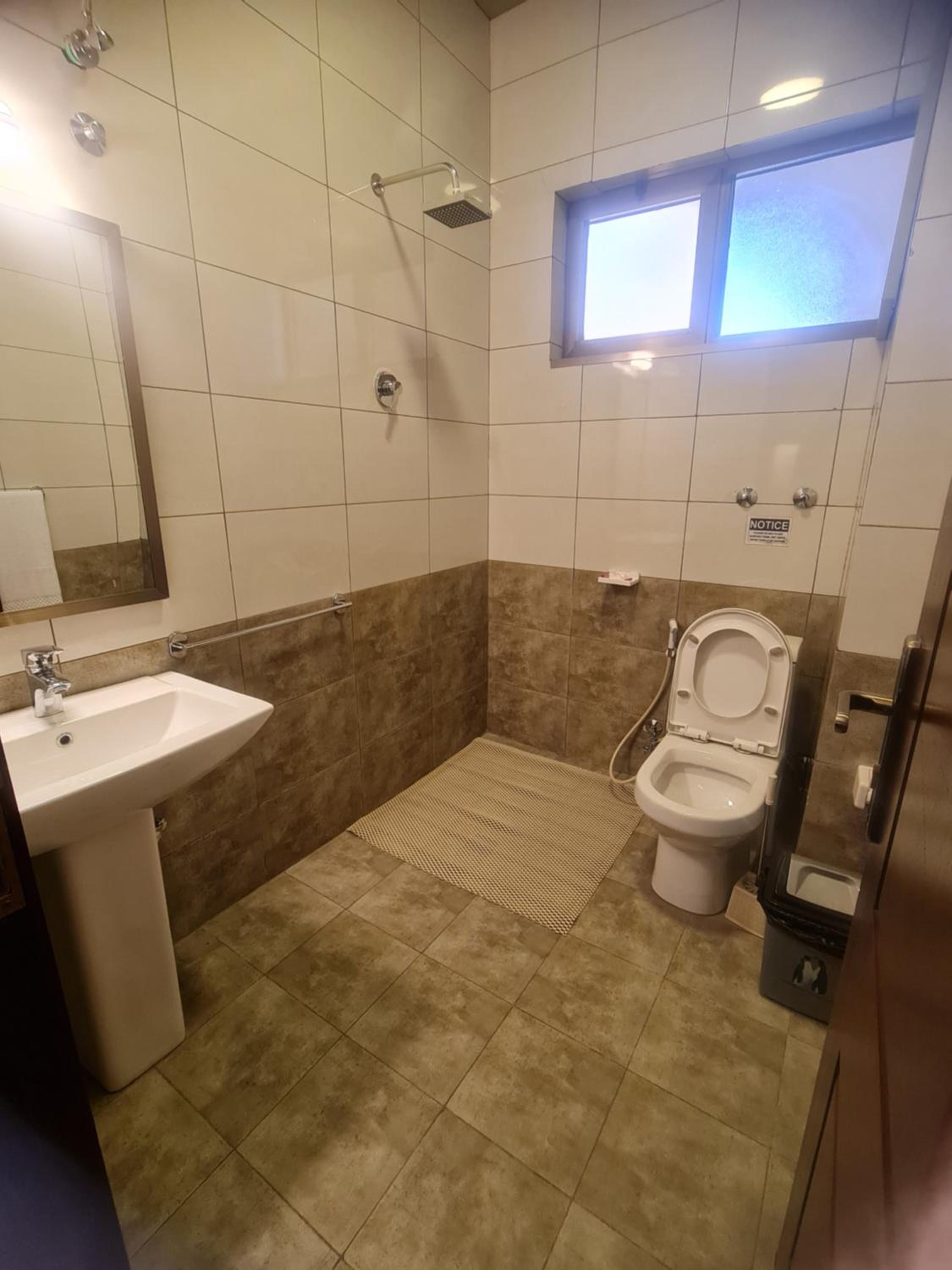 Single Room photo 3