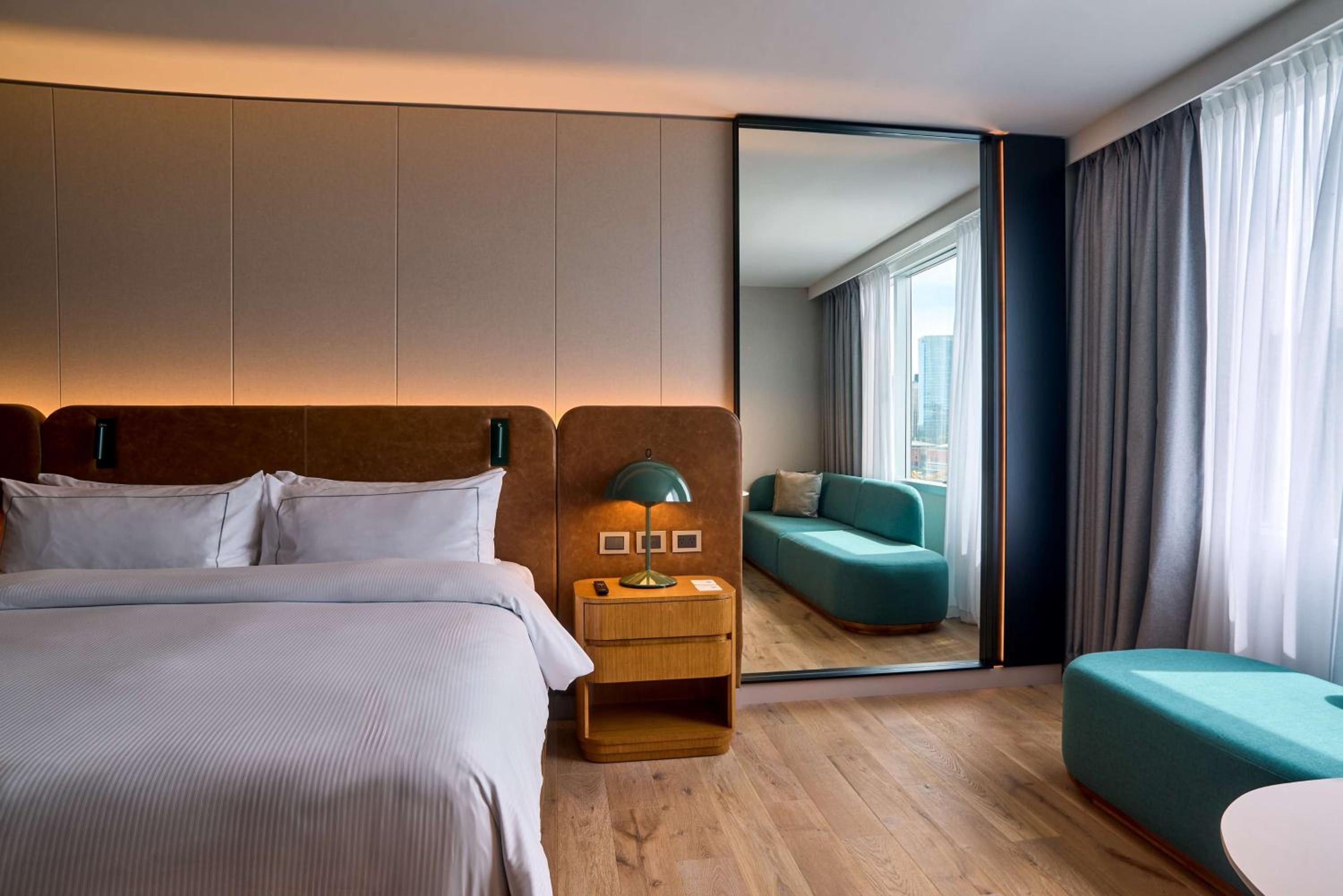 Executive King Room