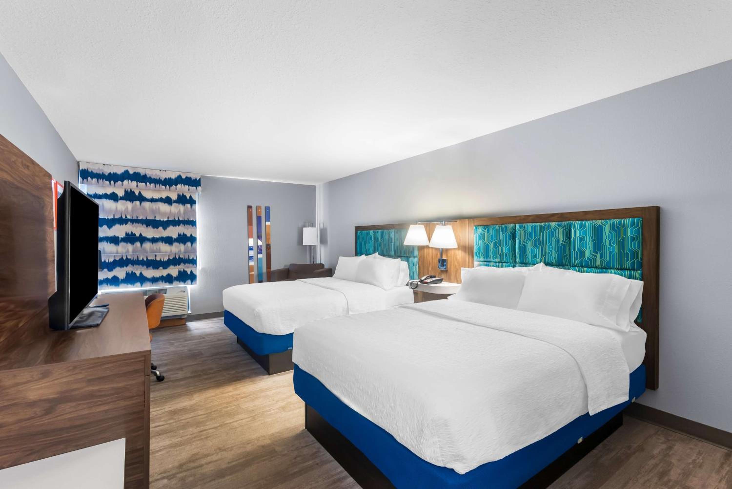 Double Room with Two Double Beds - Non-Smoking photo 1