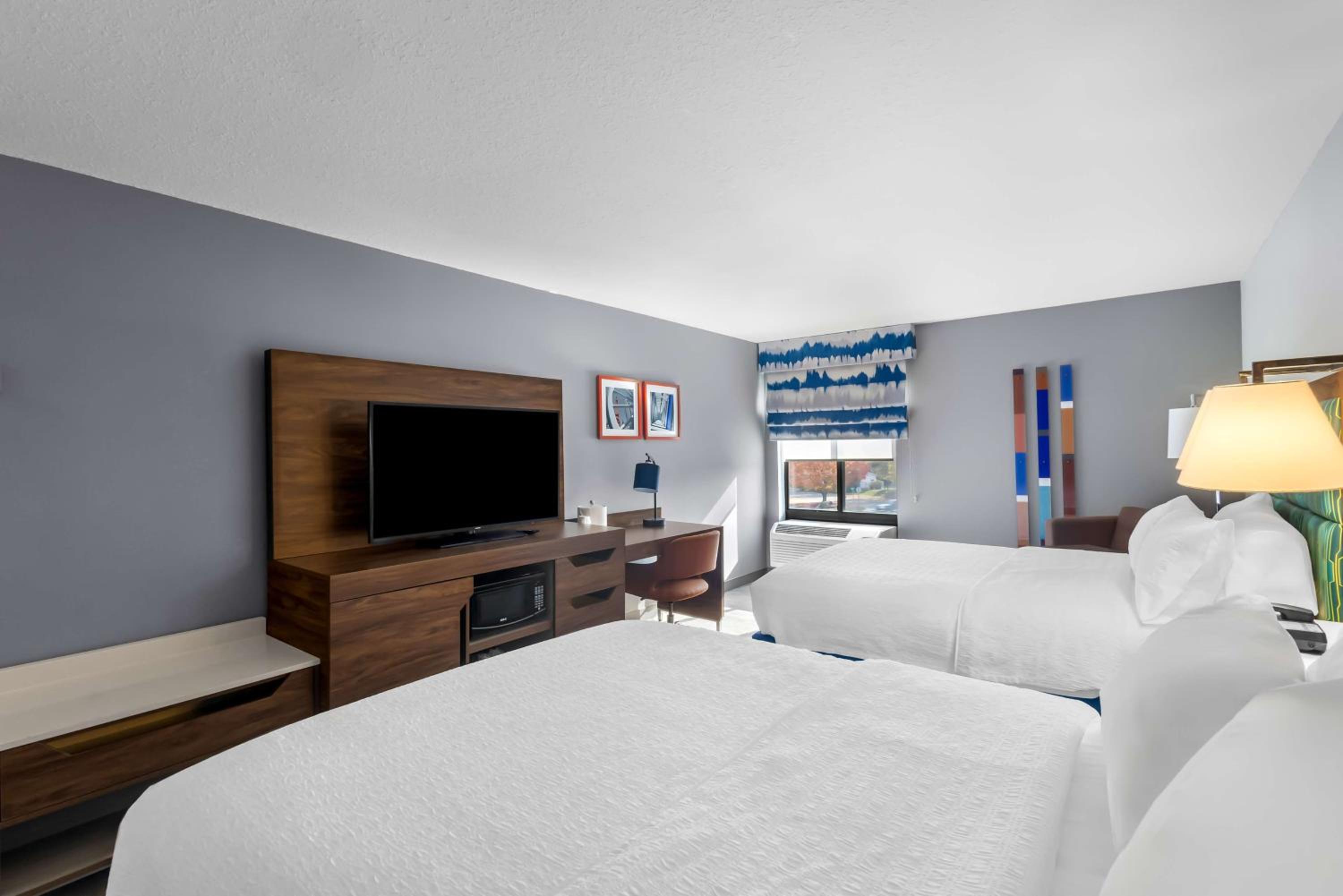 Double Room with Two Double Beds - Non-Smoking photo 2