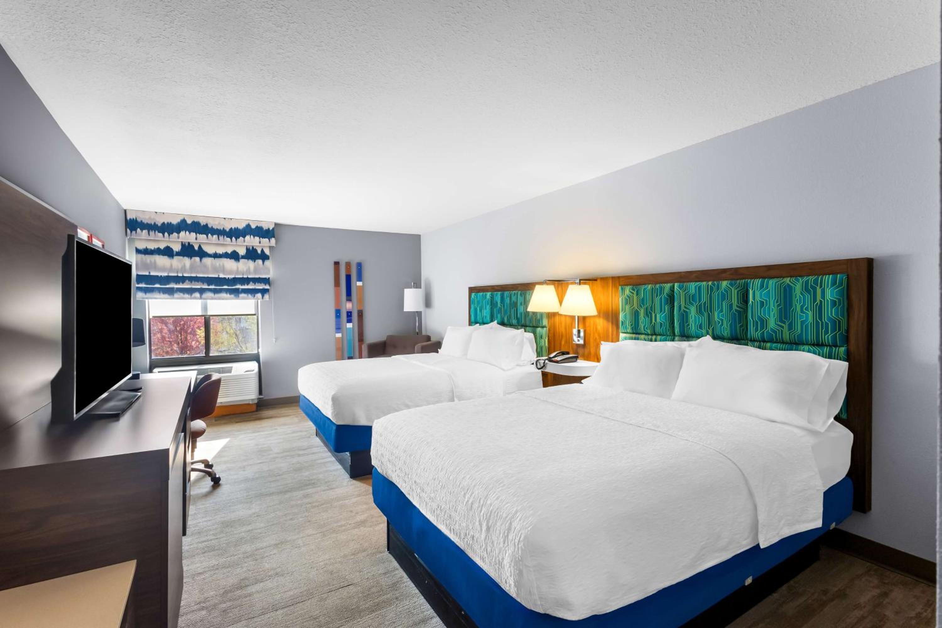 Double Room with Two Double Beds - Non-Smoking