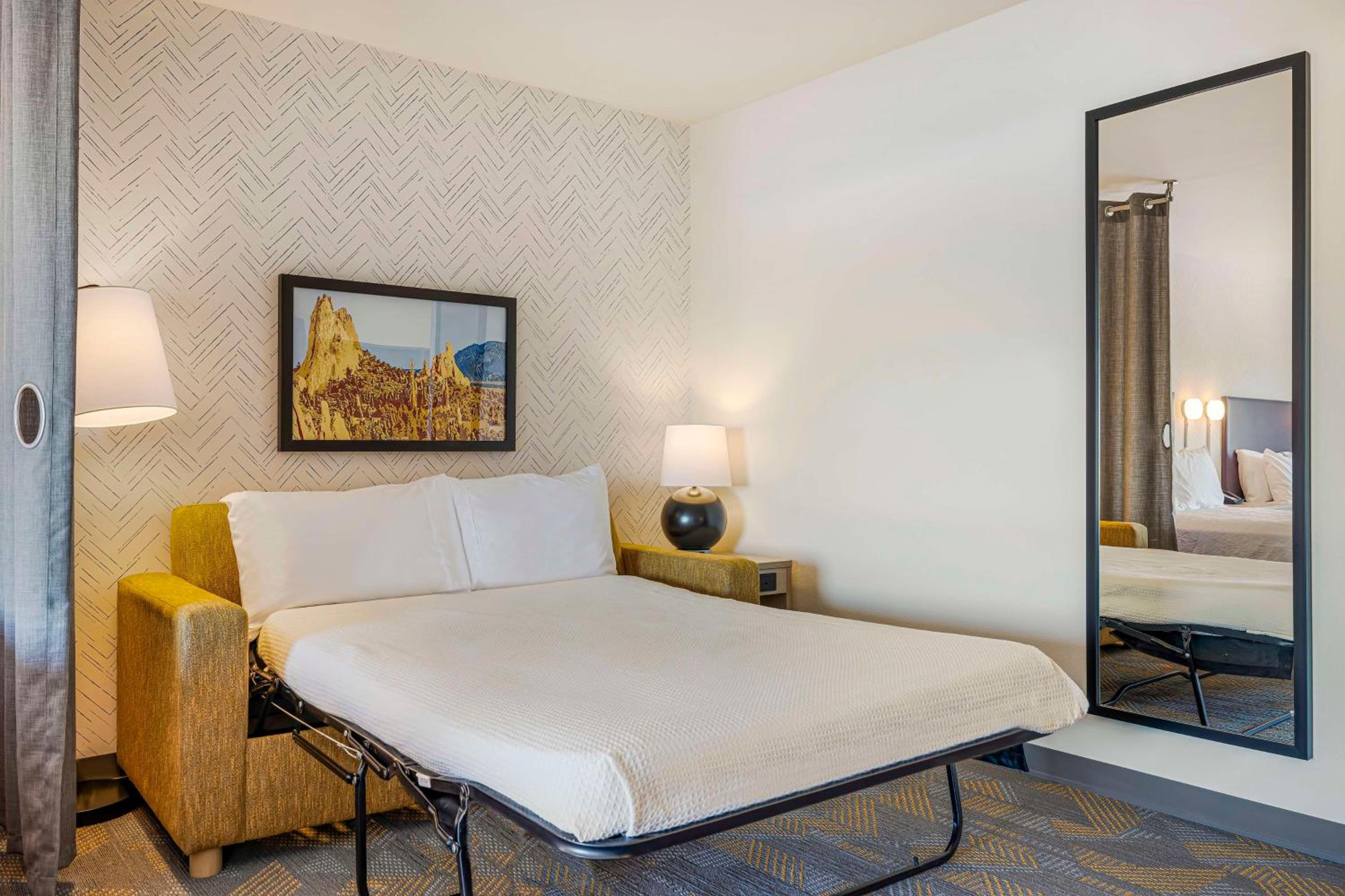 King Studio Suite