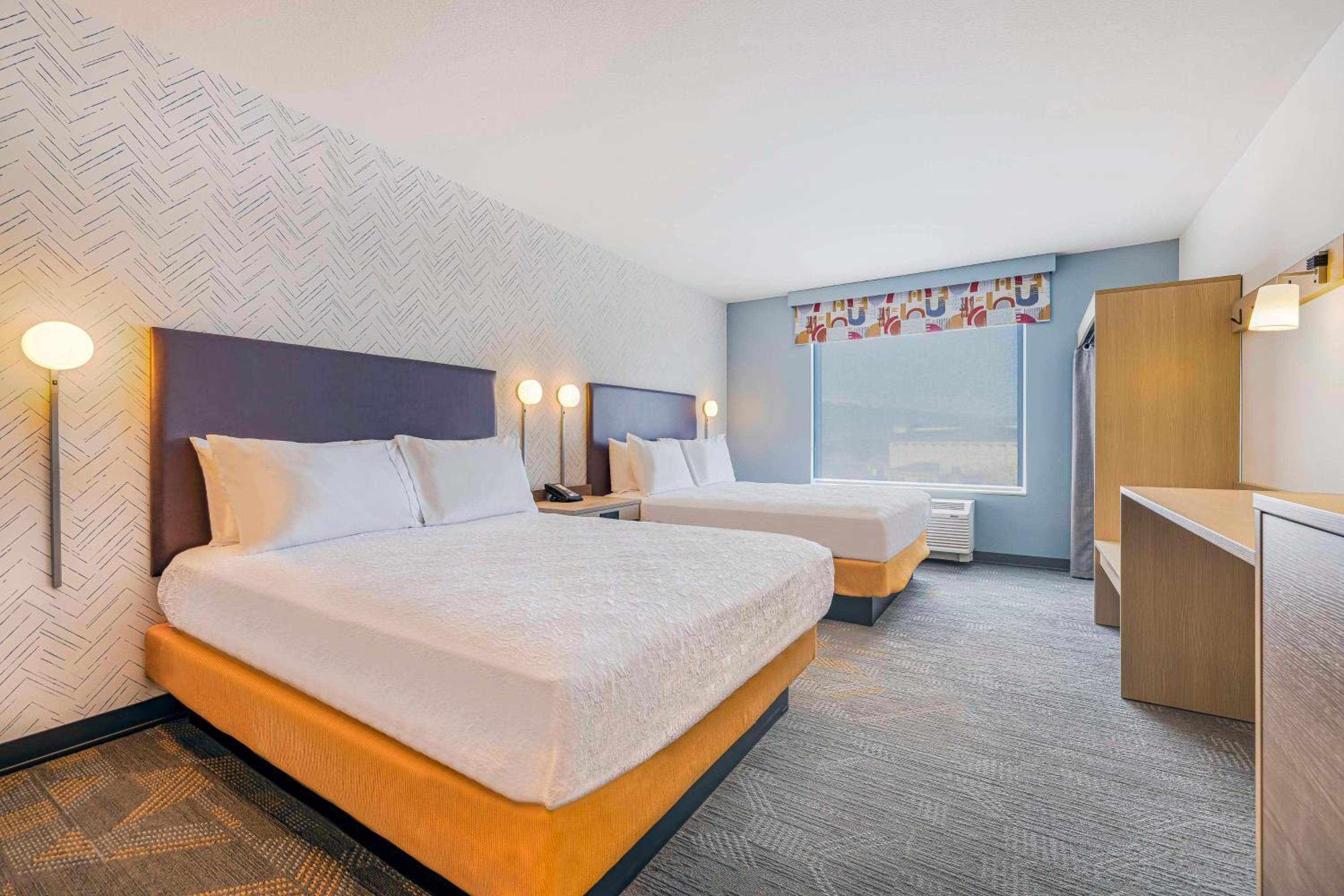 Studio Suite with Two Queen Beds