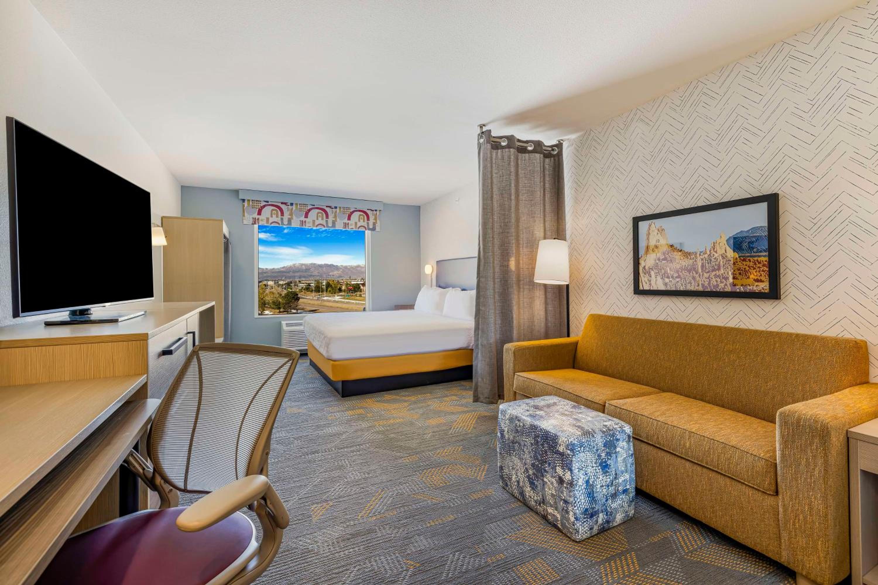 Home2 Suites By Hilton Colorado Springs Airport, Photo 5