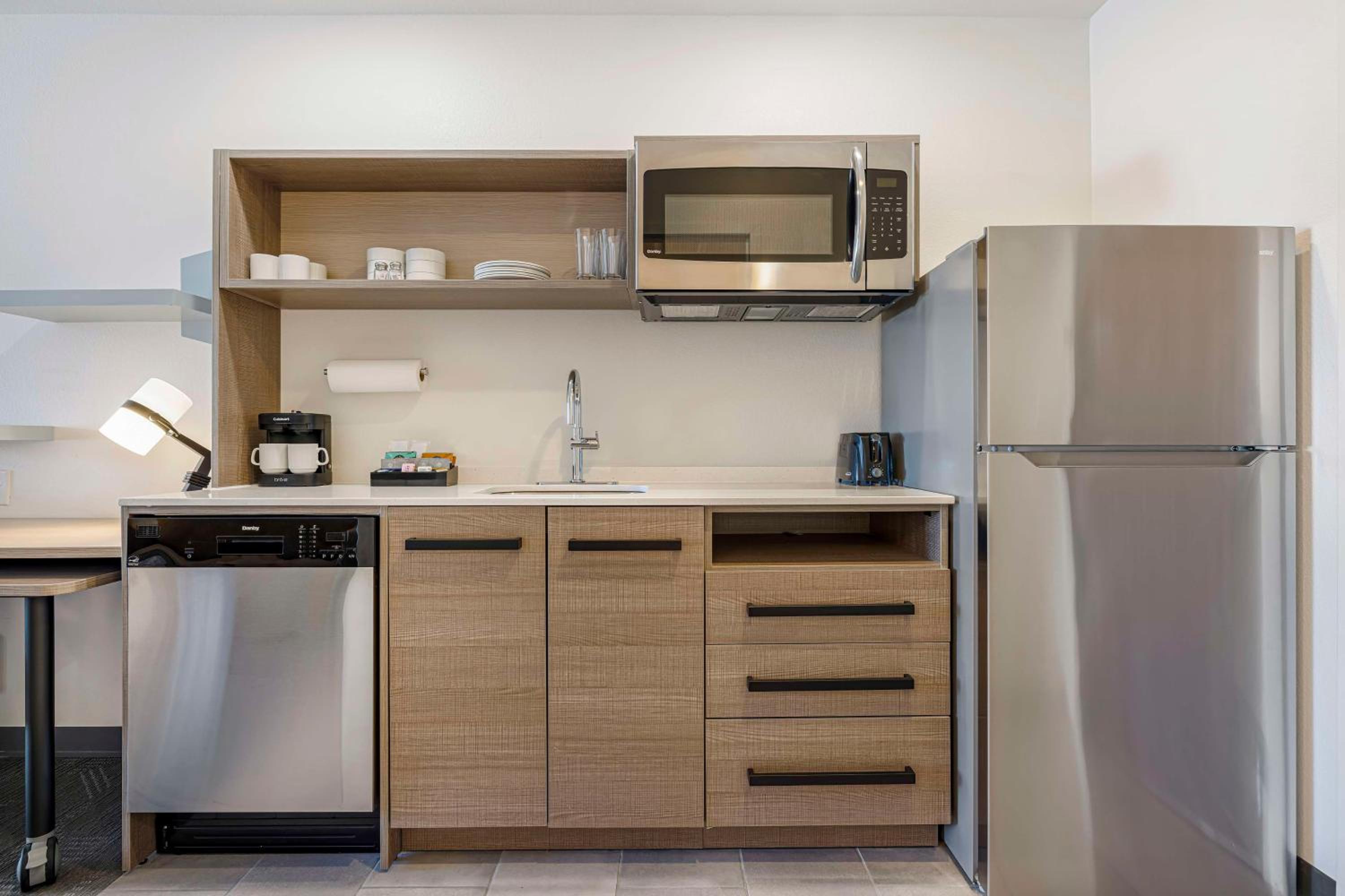 Home2 Suites By Hilton Colorado Springs Airport, Photo 7