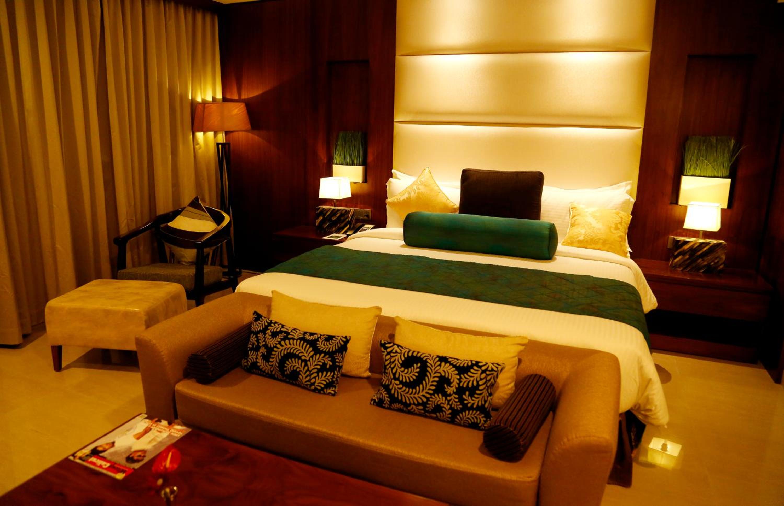 Raviz Royal Suite