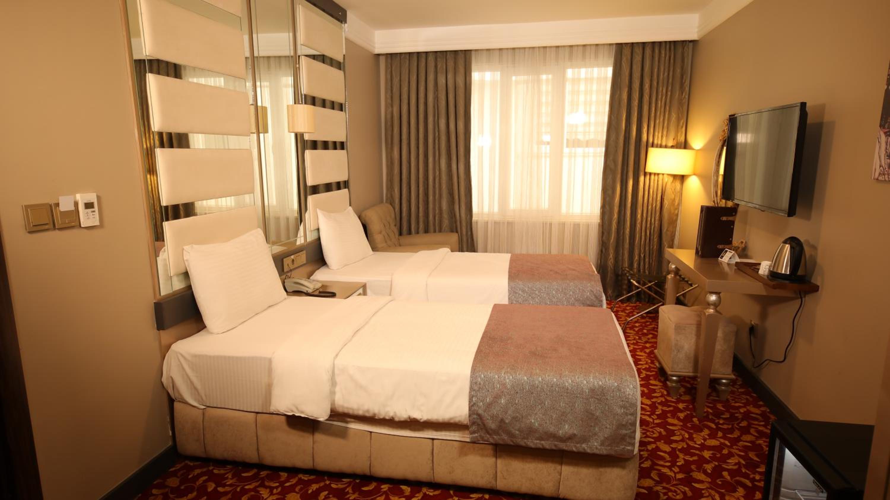 Trendy Room with Queen Size Bed