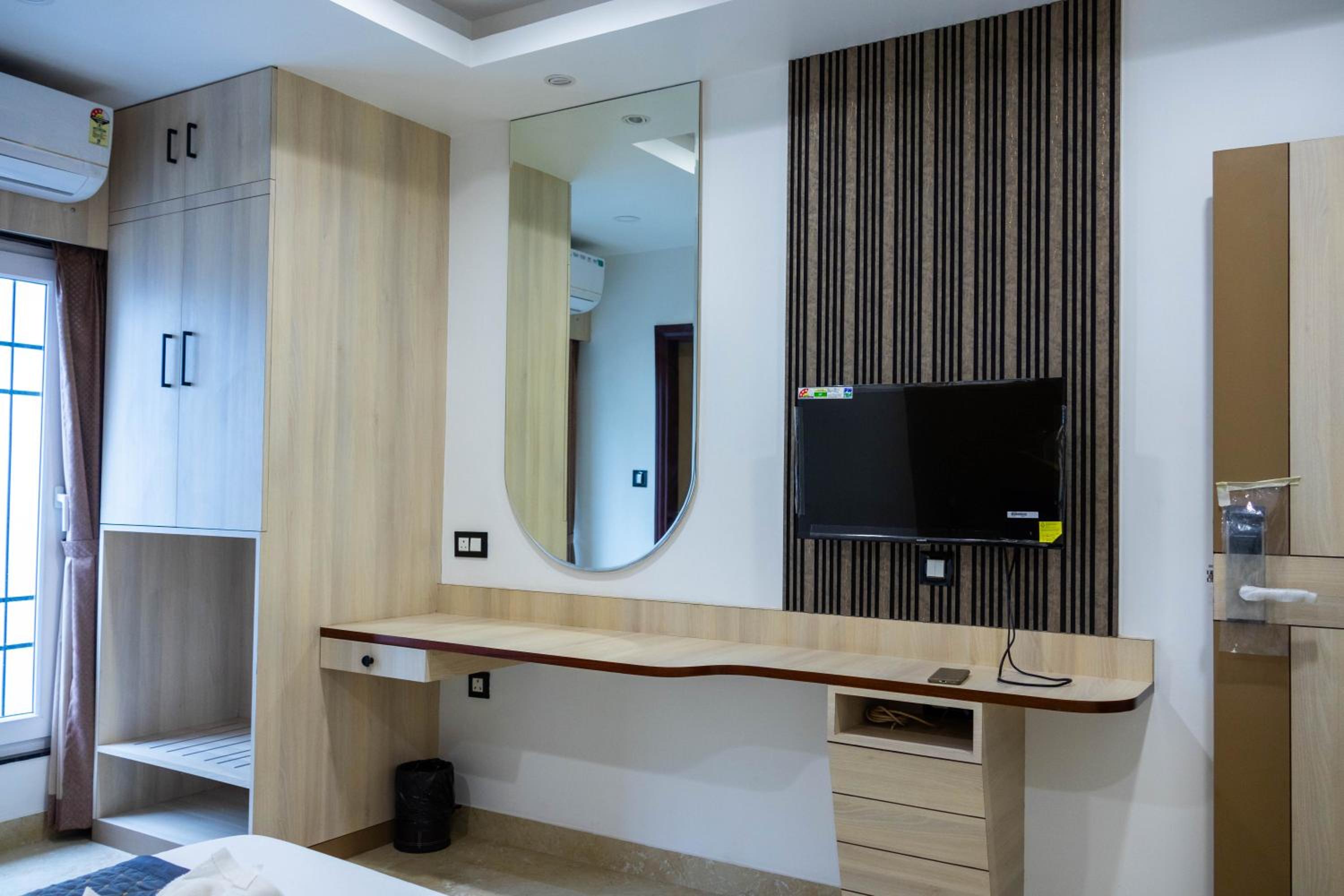 Deluxe Double Room photo 2