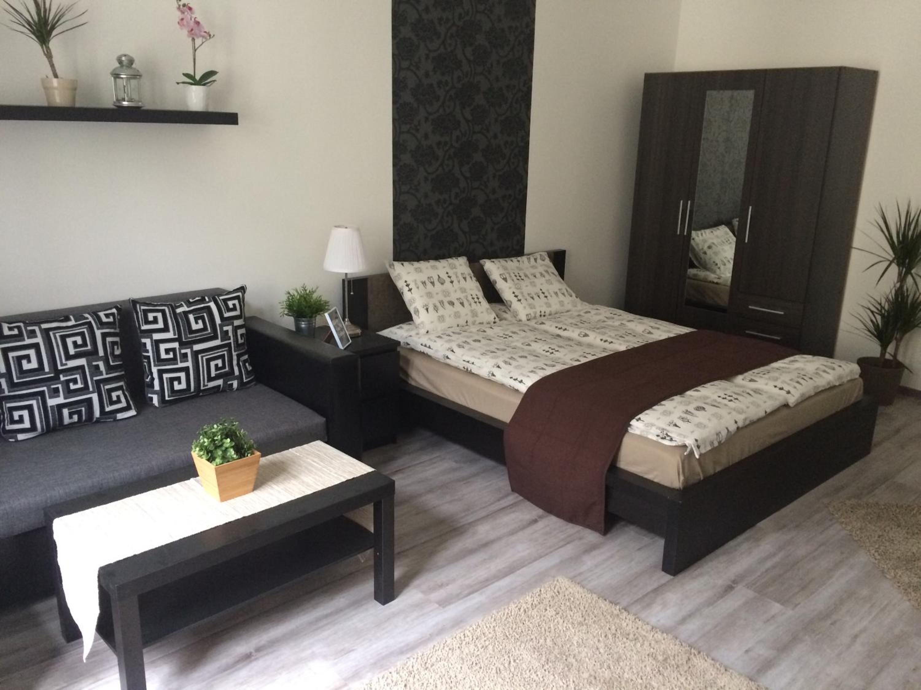 Apartment - Photo 1