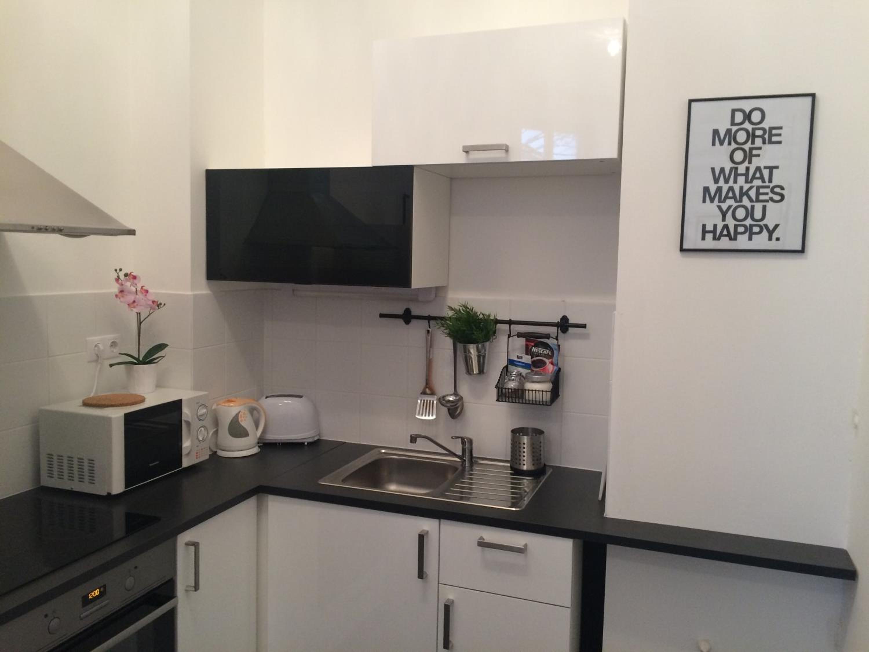 Apartment - Photo 10