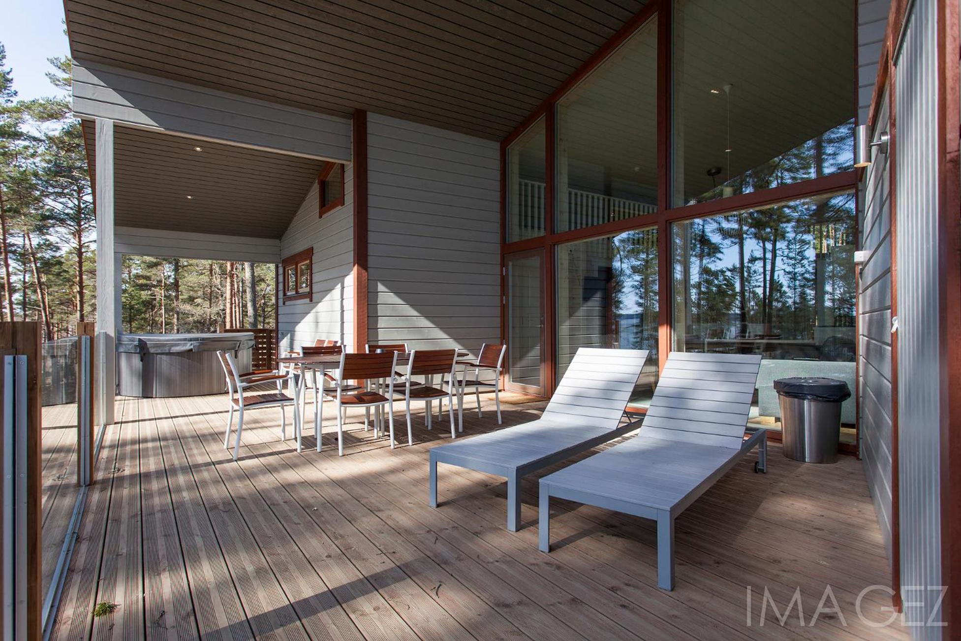 1 Bedroom Apartment with Sea View and Sauna photo 3