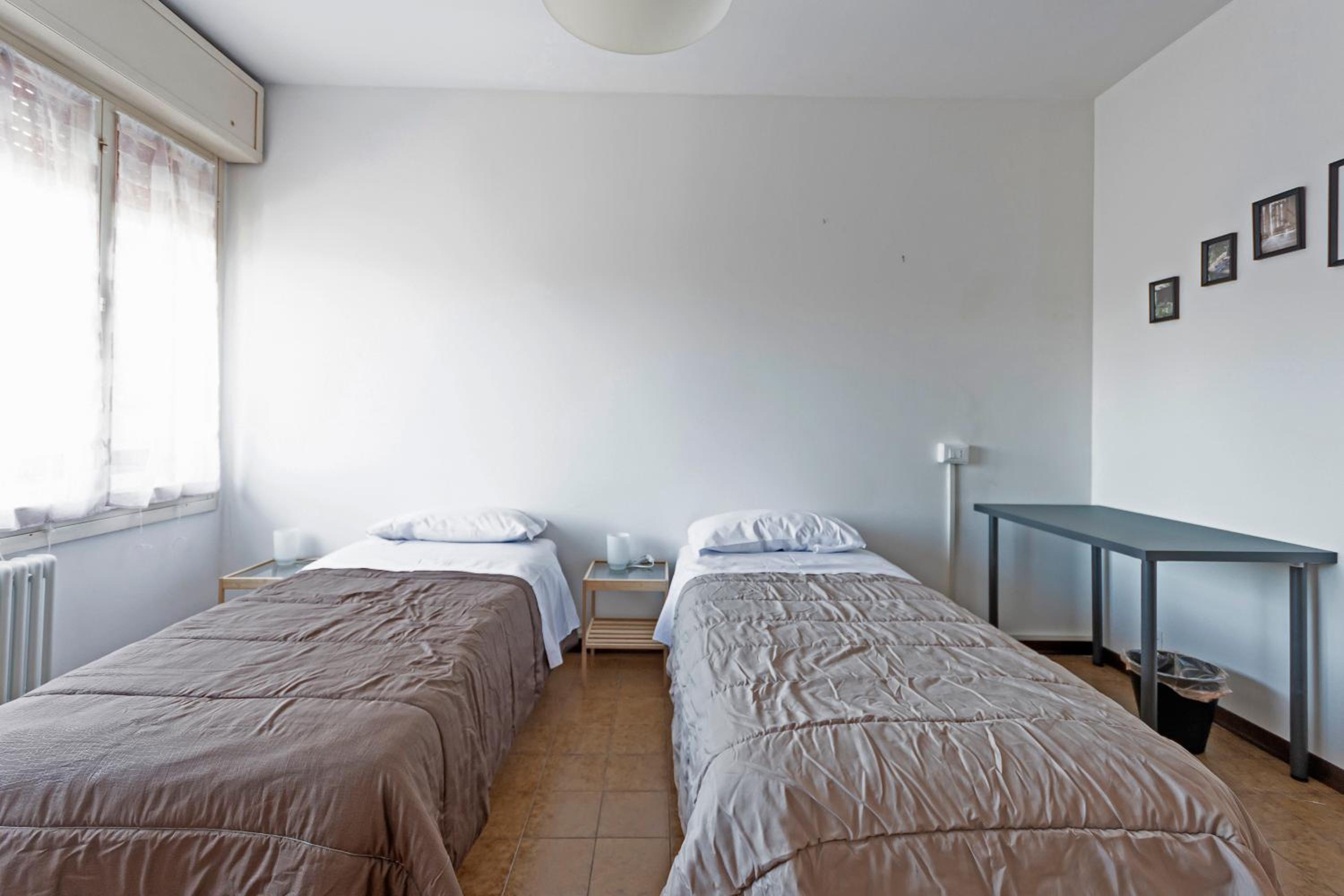 Double or Twin Room with Shared Bathroom photo 2