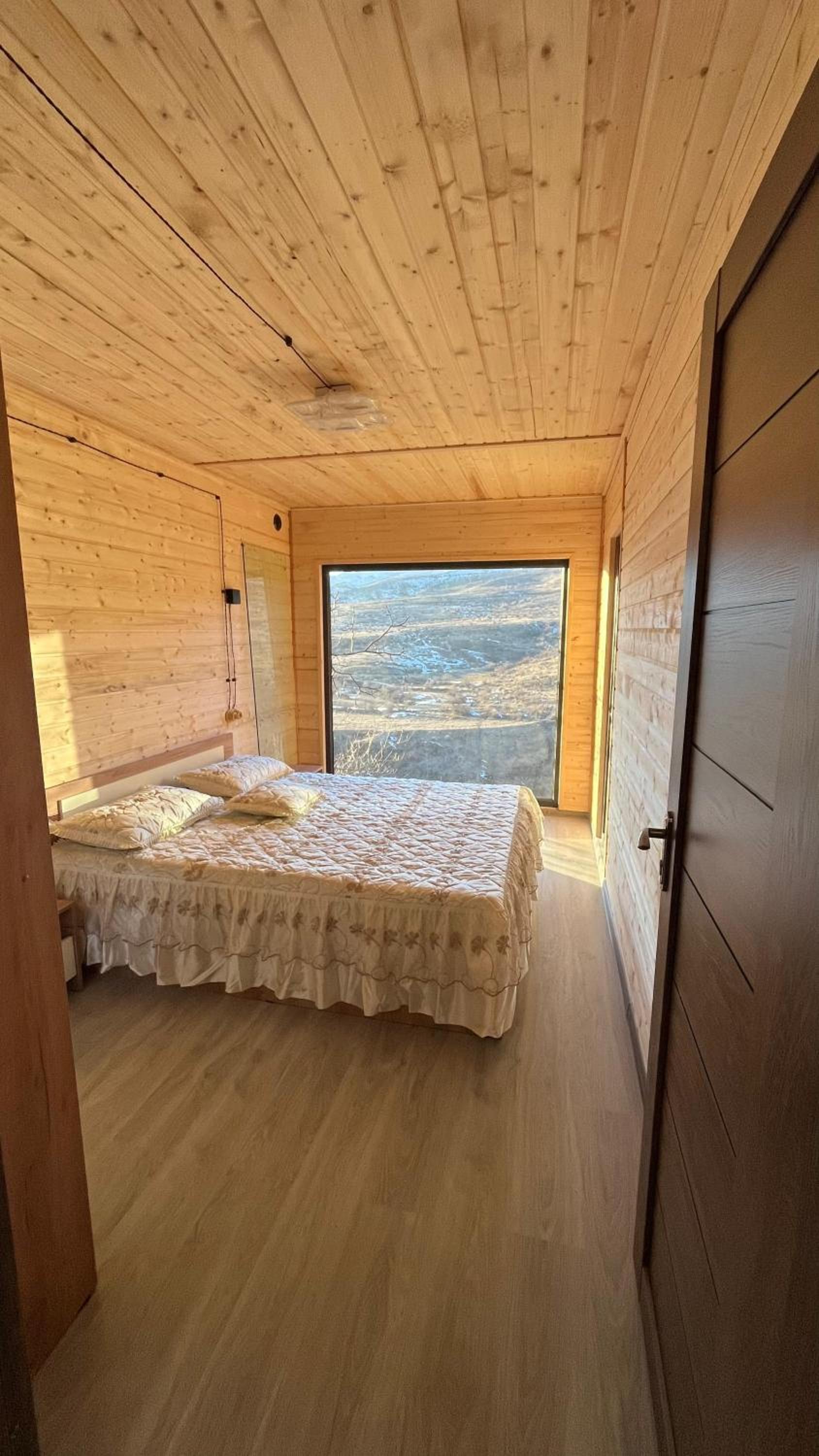 One-Bedroom Cottage photo 3