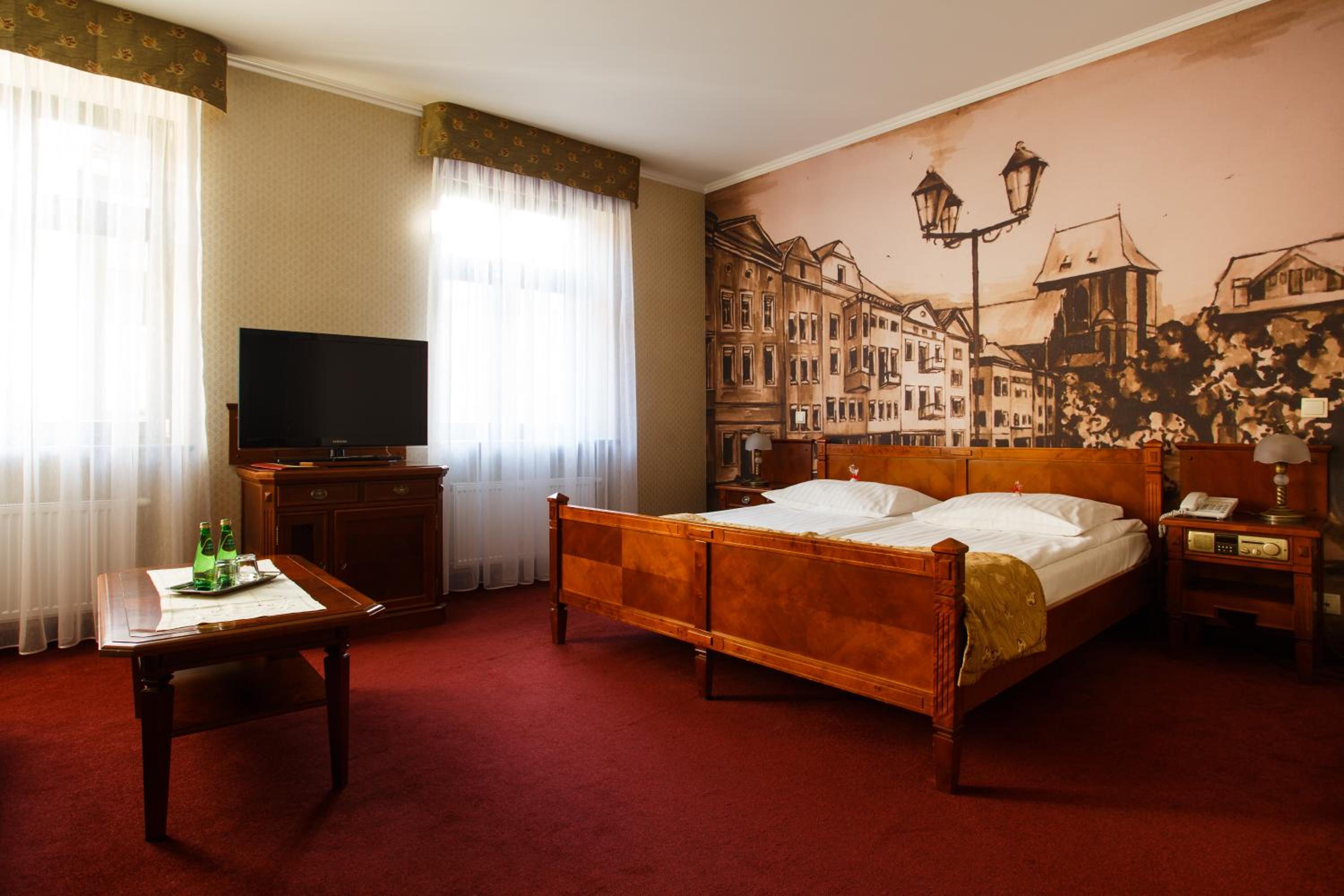 Deluxe Double Room - Photo 17