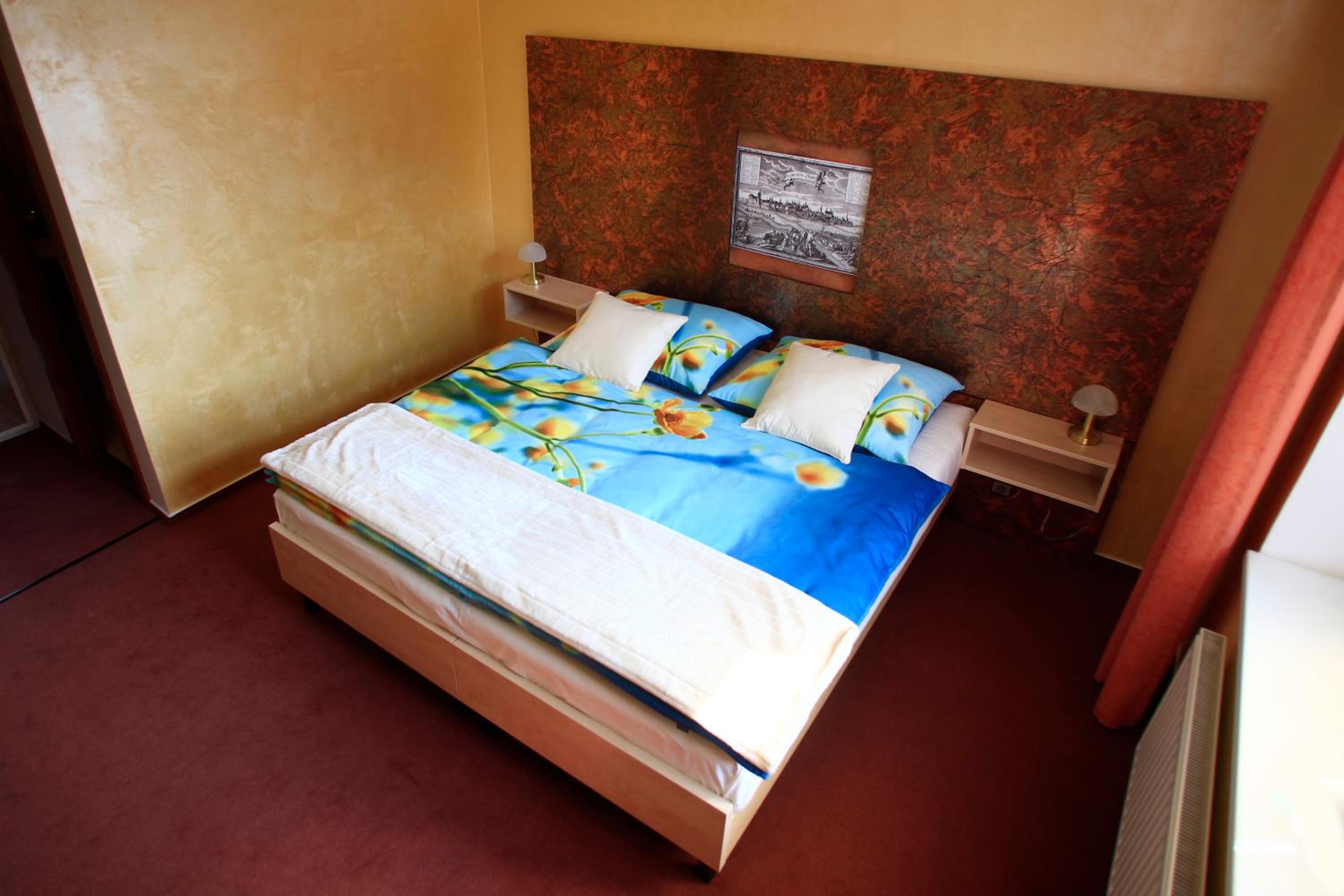 Double Room - Photo 2