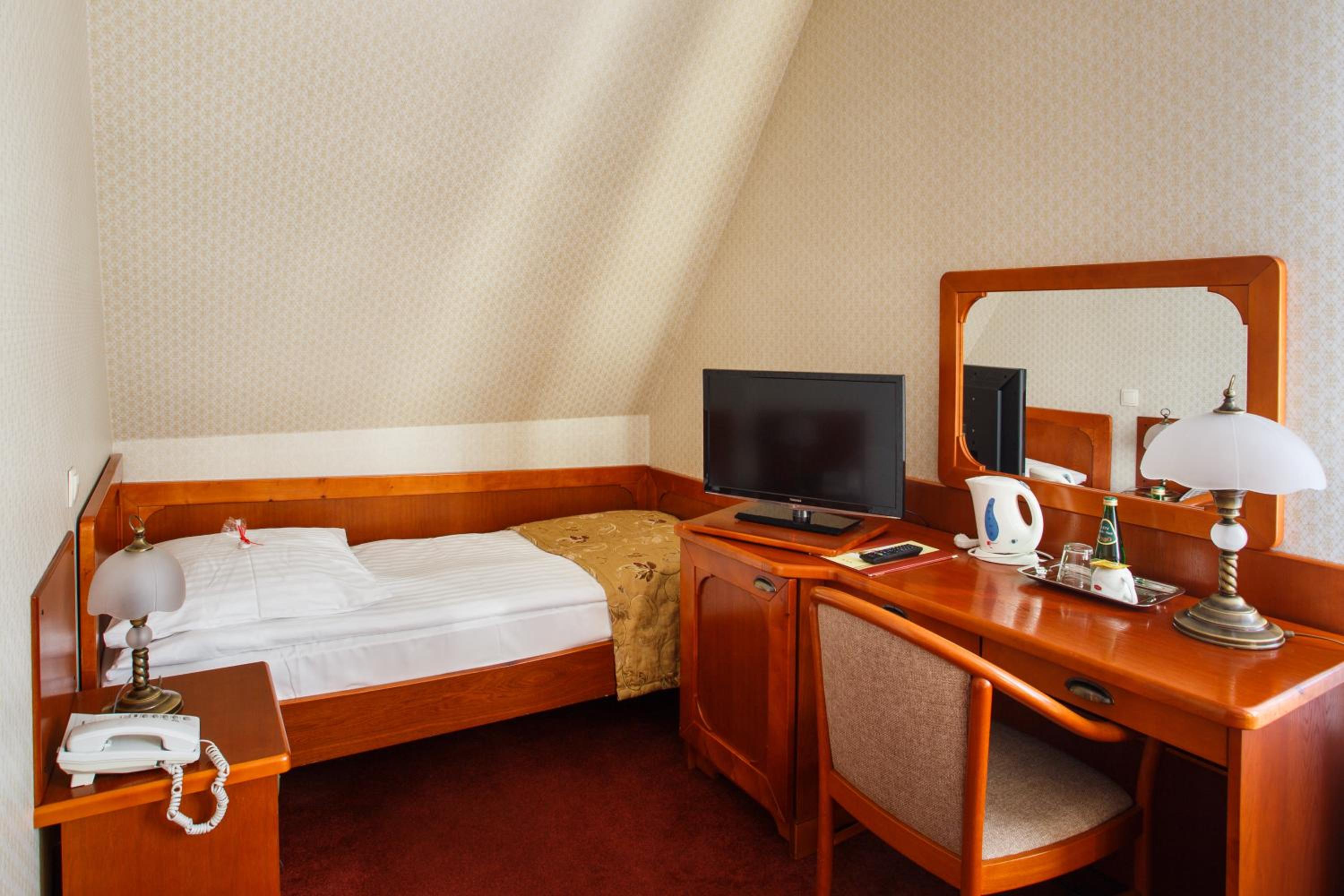 Single Room photo 3