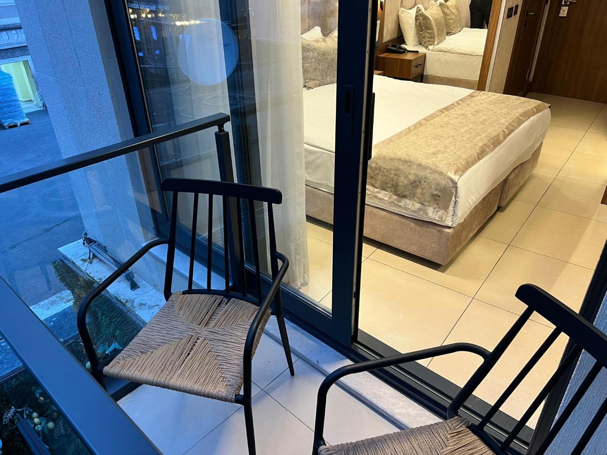 Double Room with Balcony photo 1