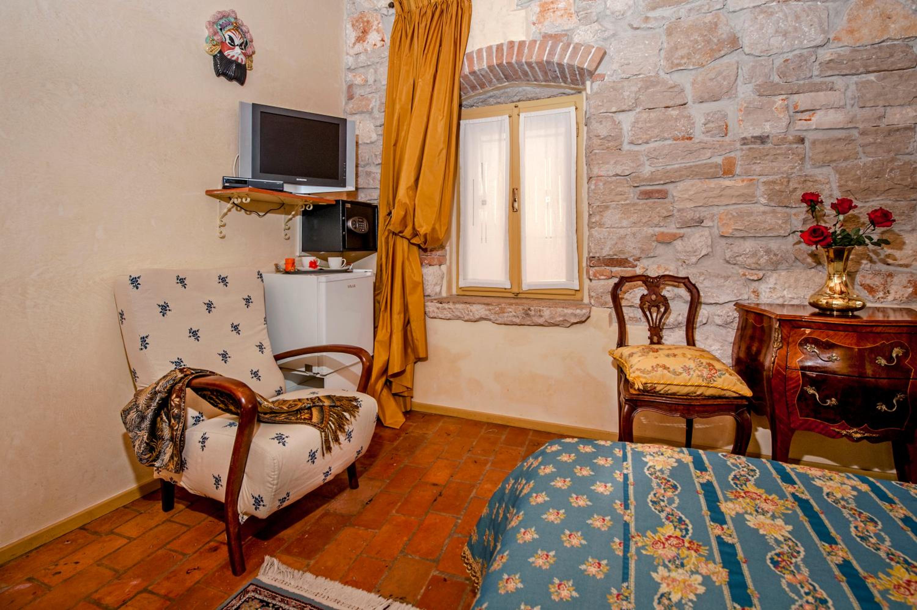 Double Room with Sea View - Annex Building - Photo 8