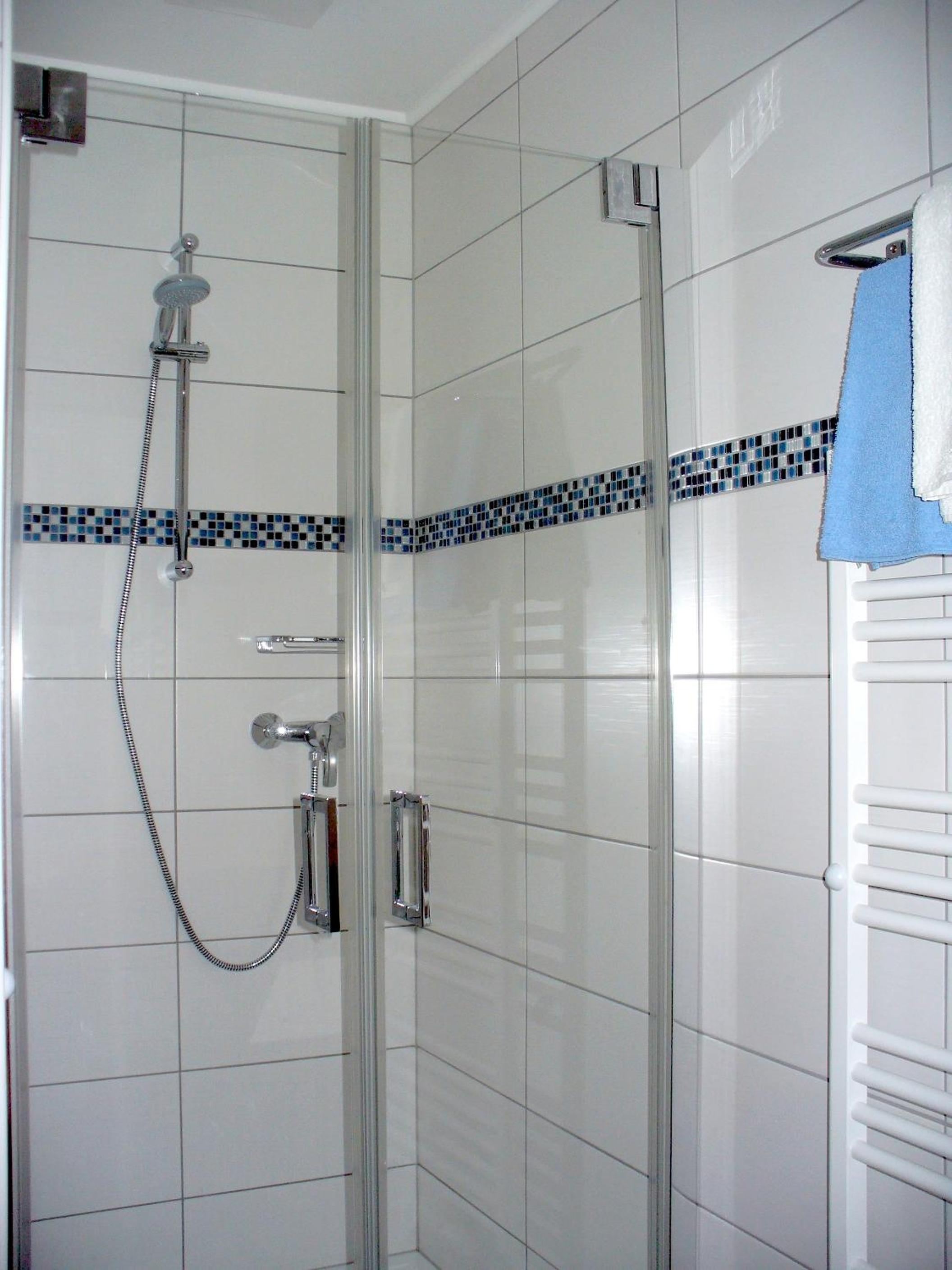Two-Bedroom Apartment with Balcony photo 3