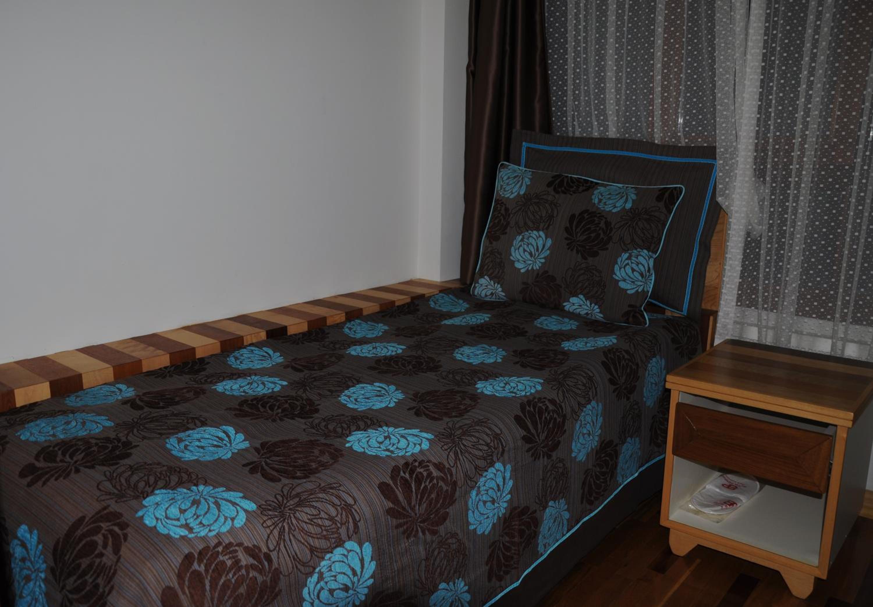 Standard Triple Room photo 2