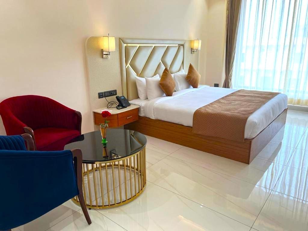 Deluxe Double Room photo 2