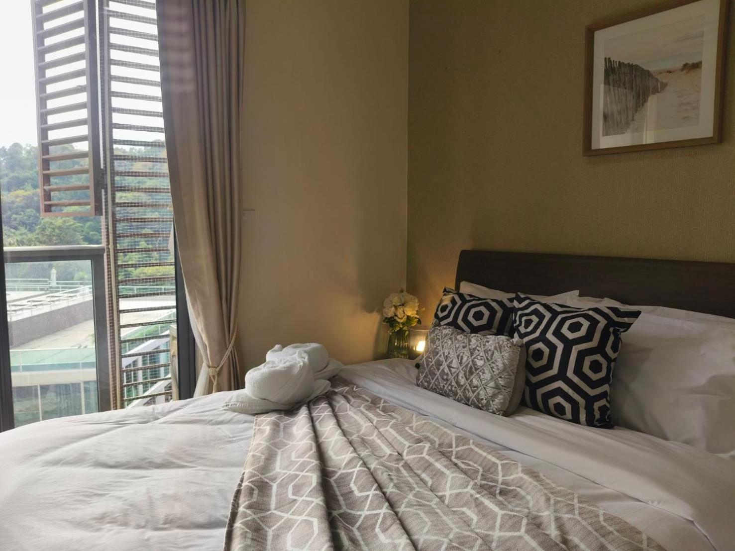 Three-Bedroom Apartment with Ocean View photo 3