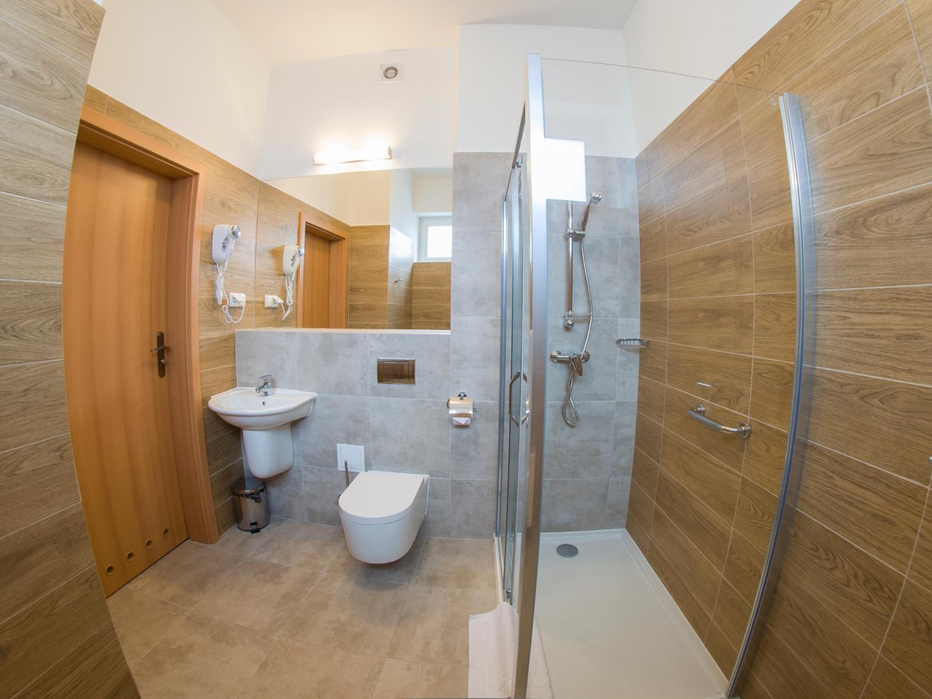Single Room photo 3