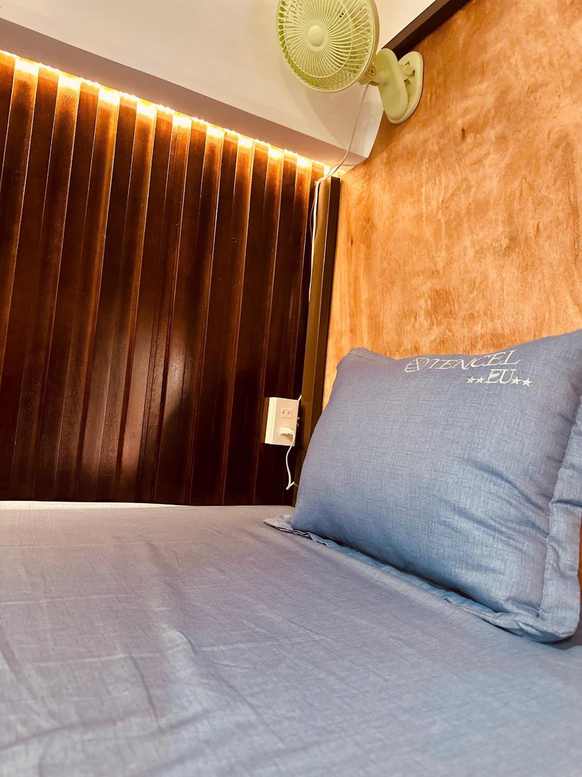 Bed in 8-Bed Dormitory Room photo 2