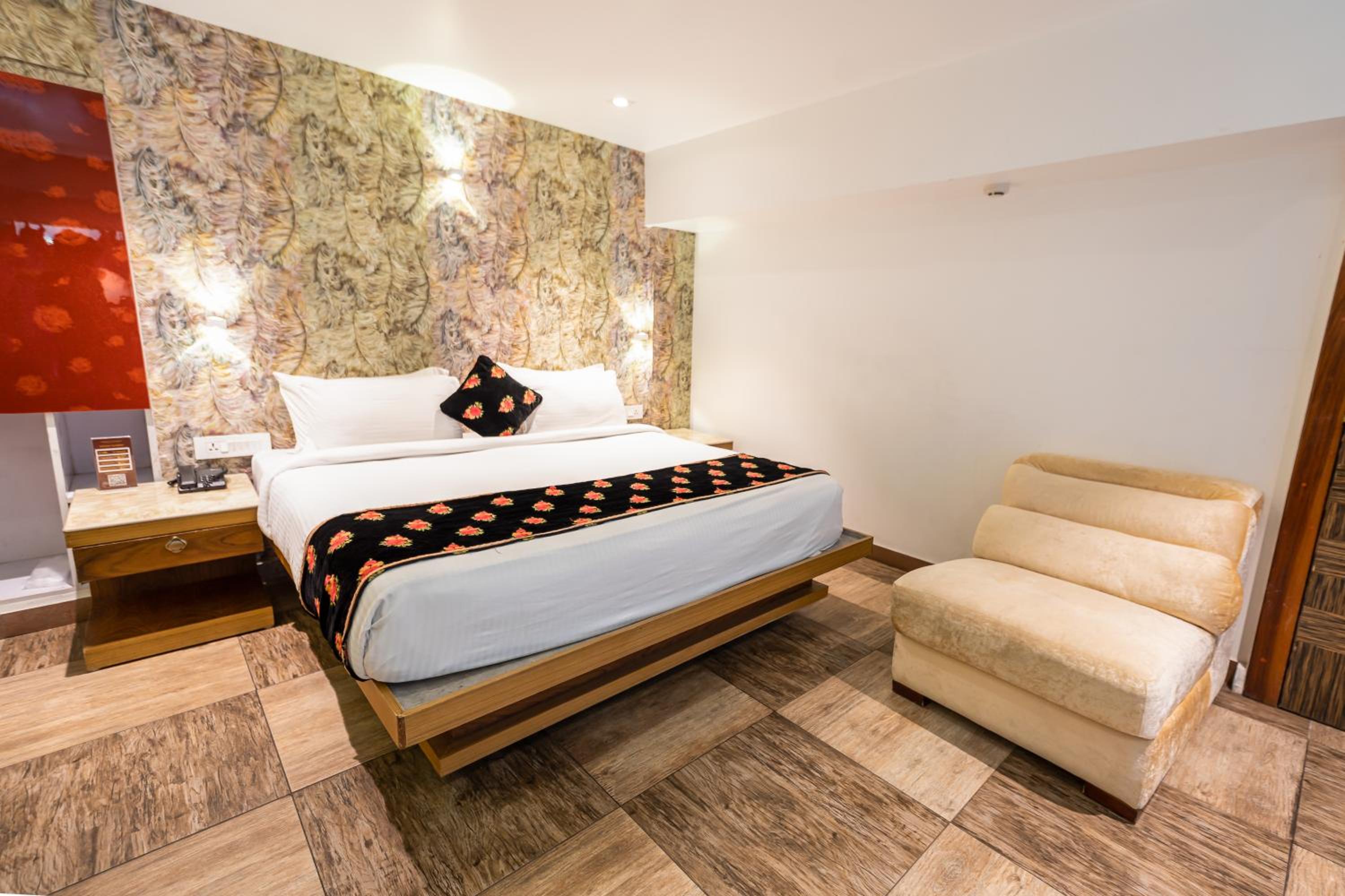 King Room with Mountain View with Complimentary Adventure Activities and 100 Spread Breakfast photo 1