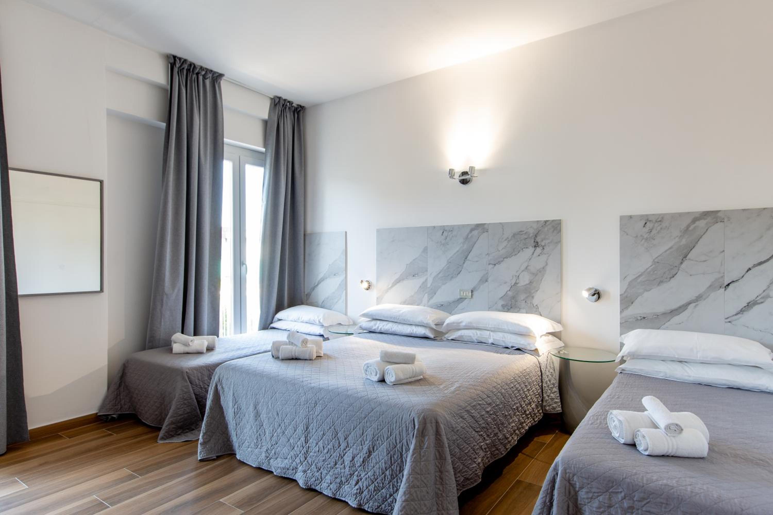 Triple Room with Balcony