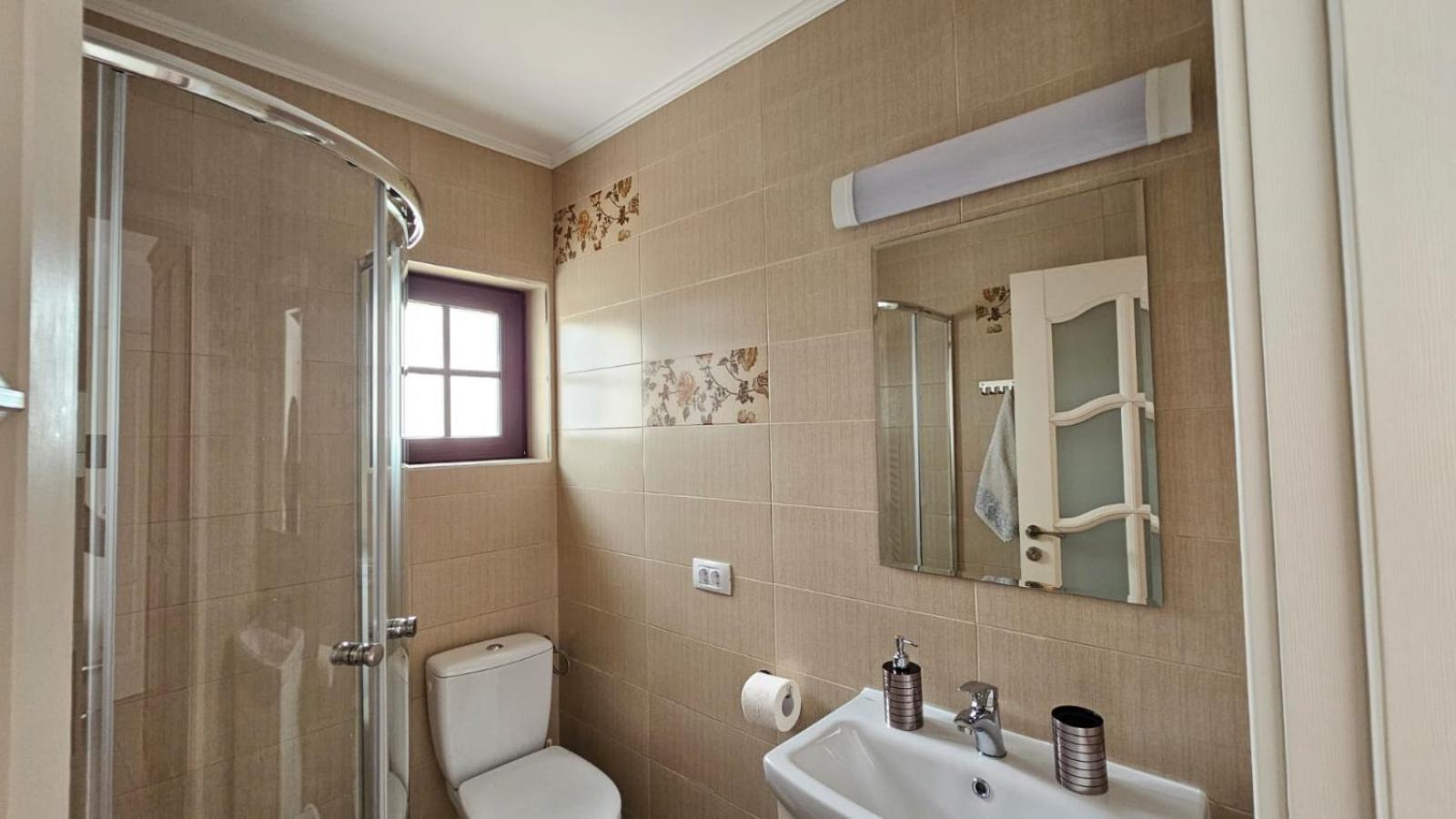 King Room with Balcony photo 3